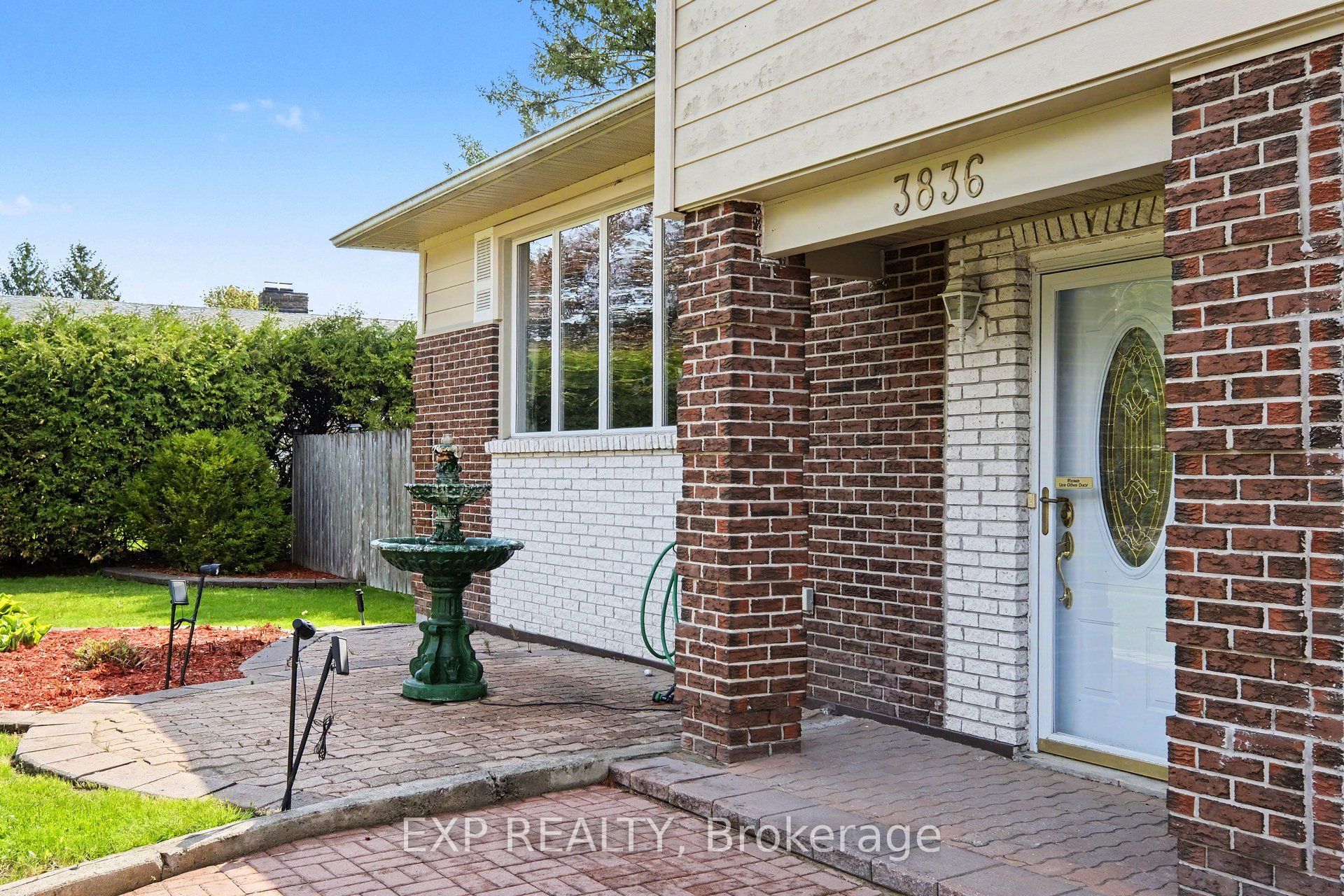3836 Leitrim Road Property Photo 3