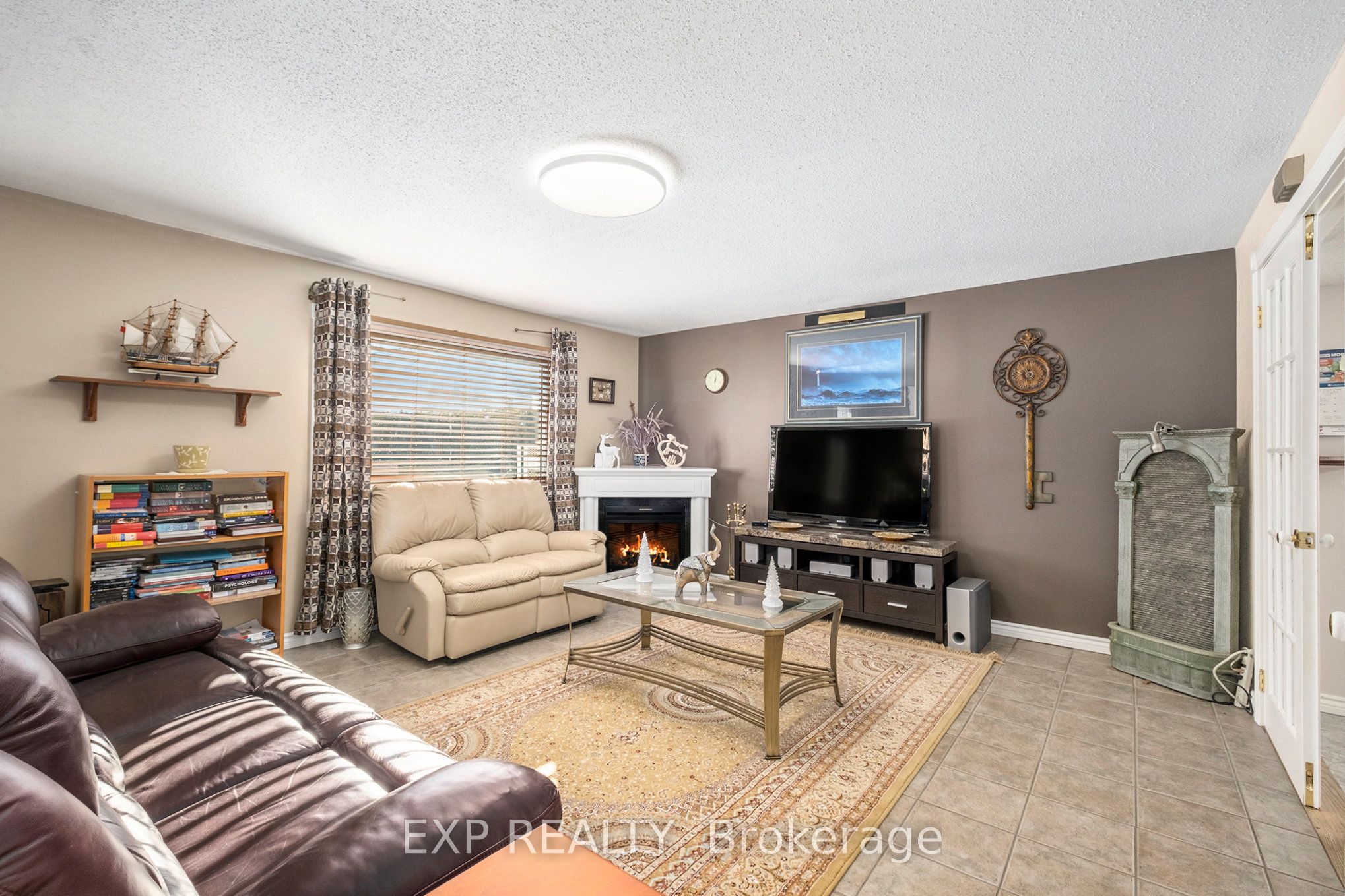 3836 Leitrim Road Property Photo 9