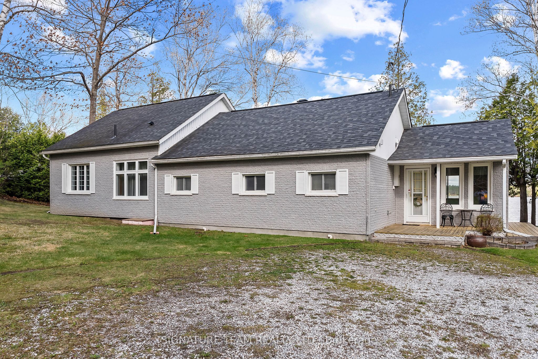 32b Lefty Lane Property Photo 2