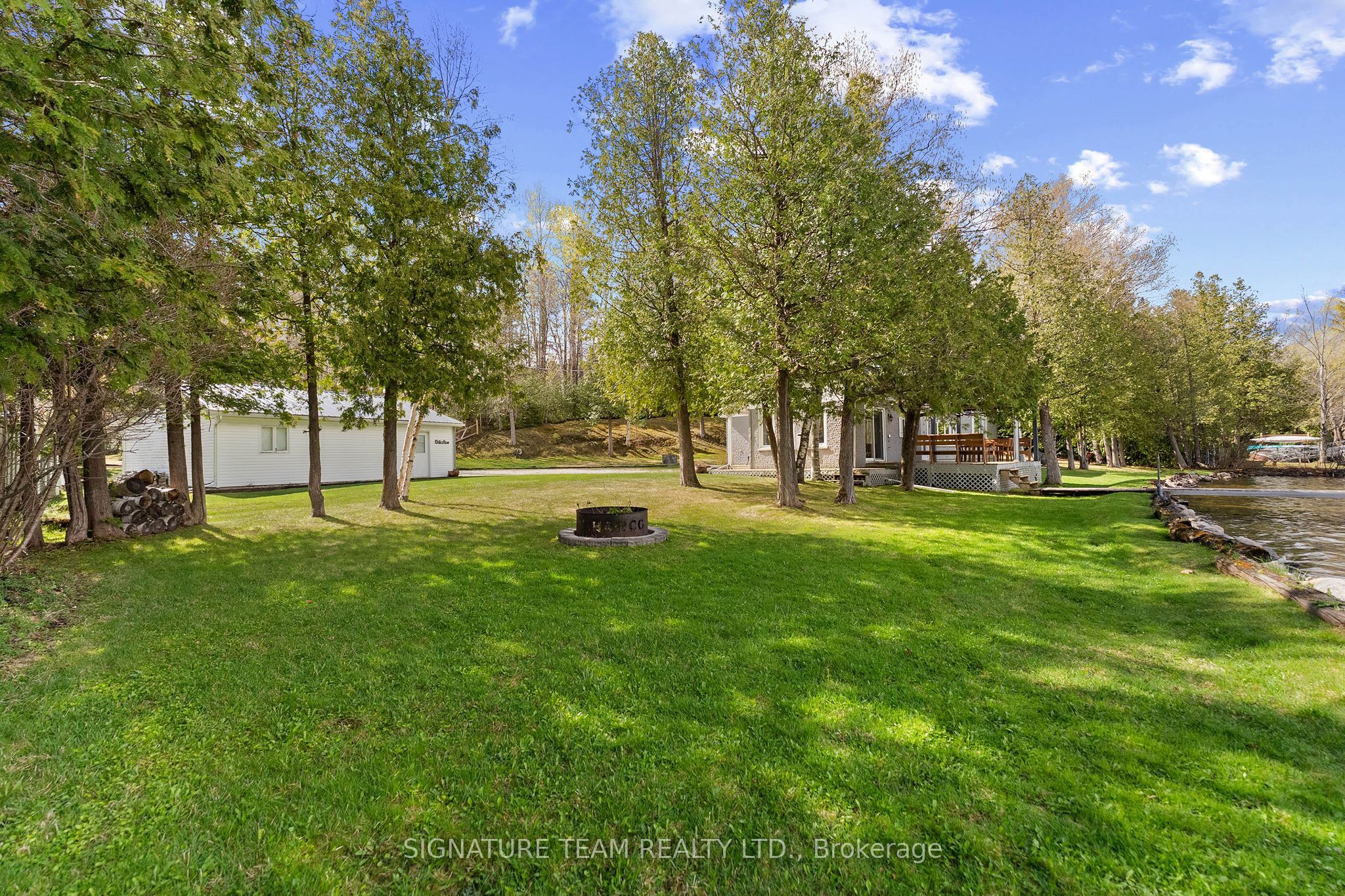 32b Lefty Lane Property Photo 14