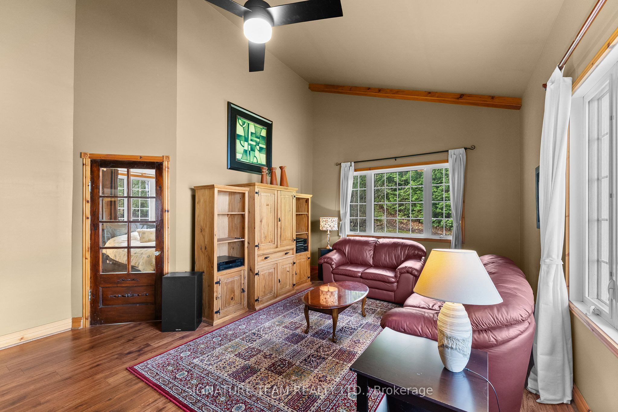 32b Lefty Lane Property Photo 34