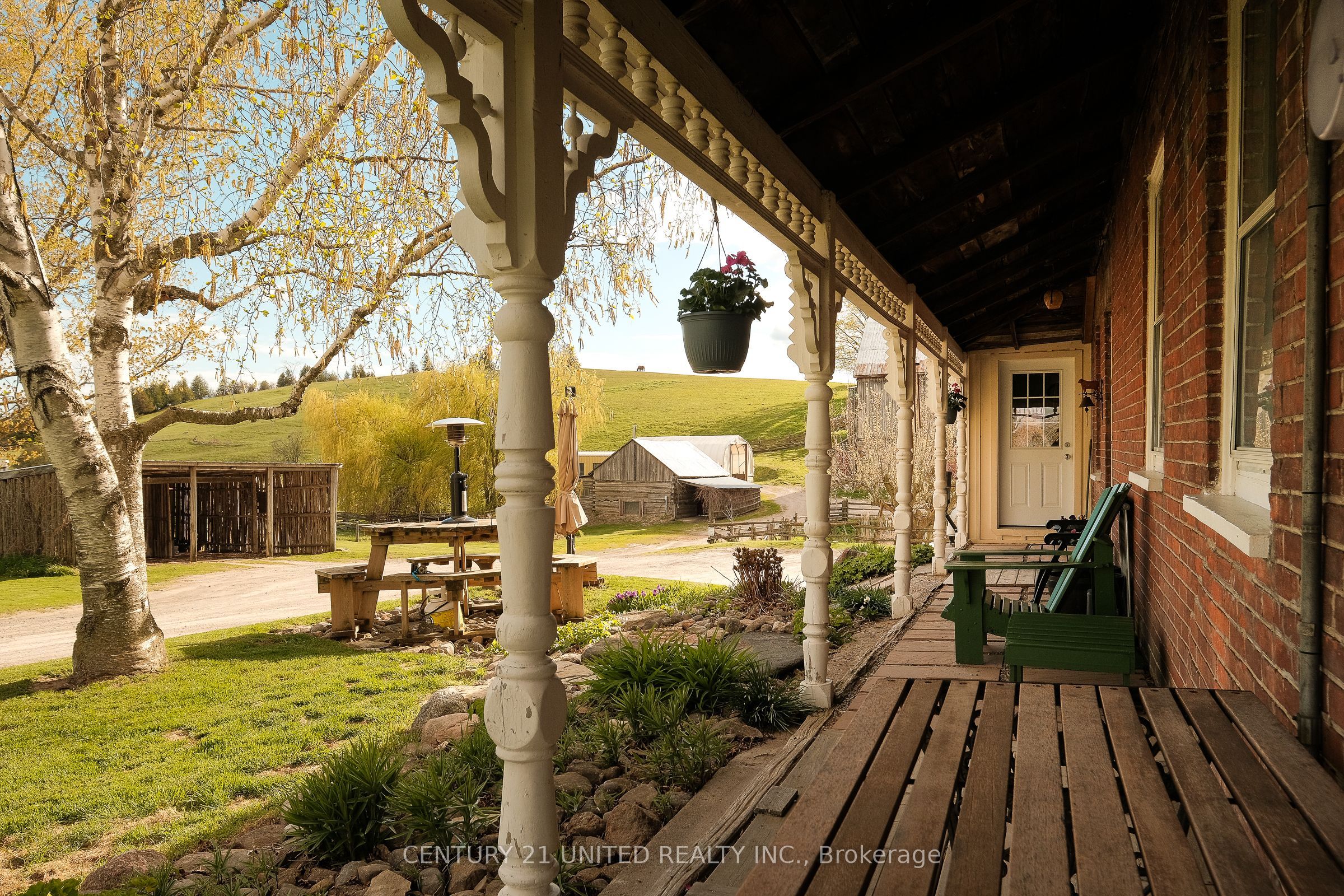 1578 Heritage Line Property Photo 6