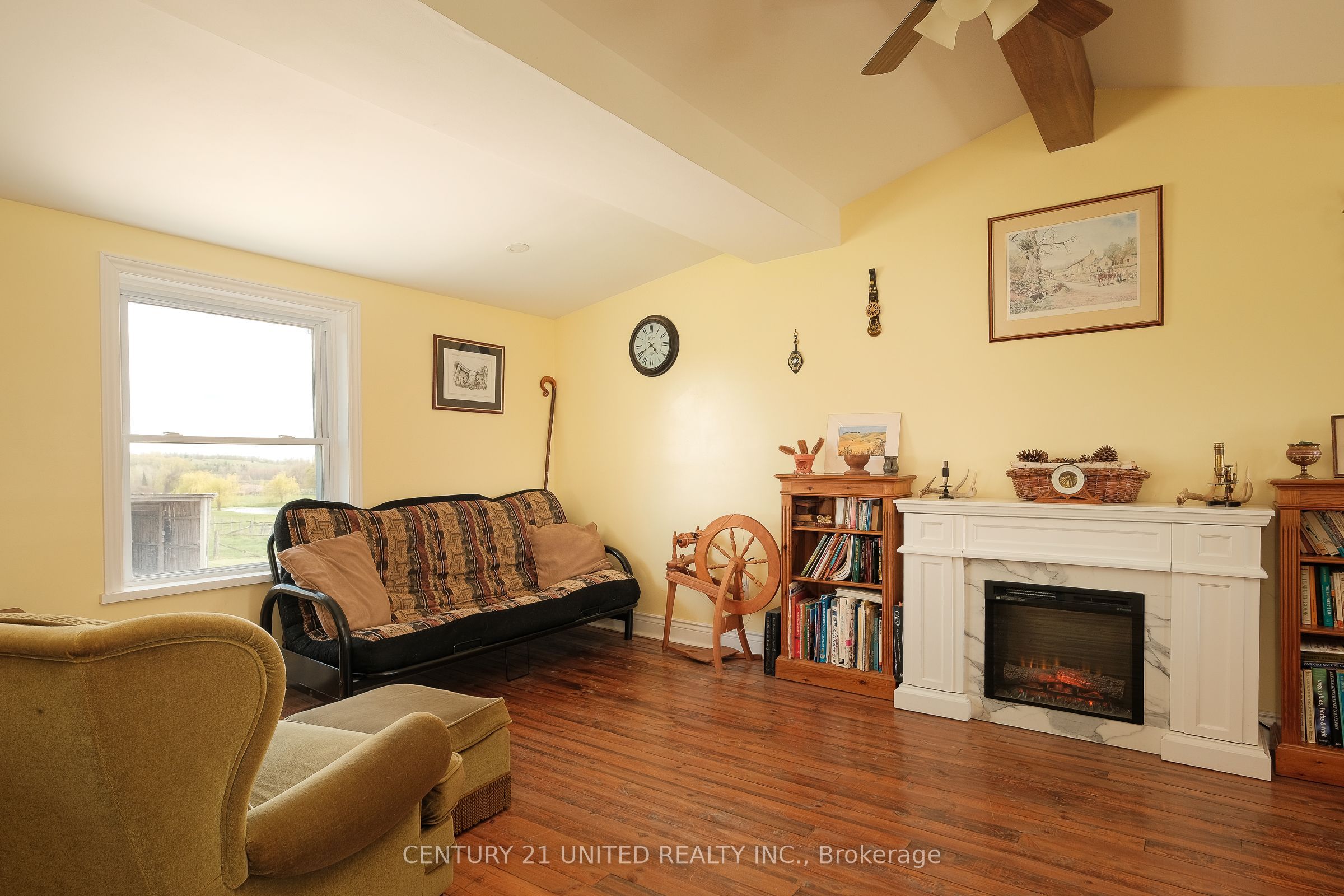 1578 Heritage Line Property Photo 8