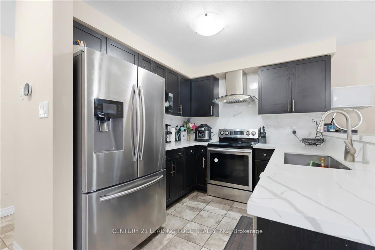 28 Ne Drone Crescent Property Photo 6