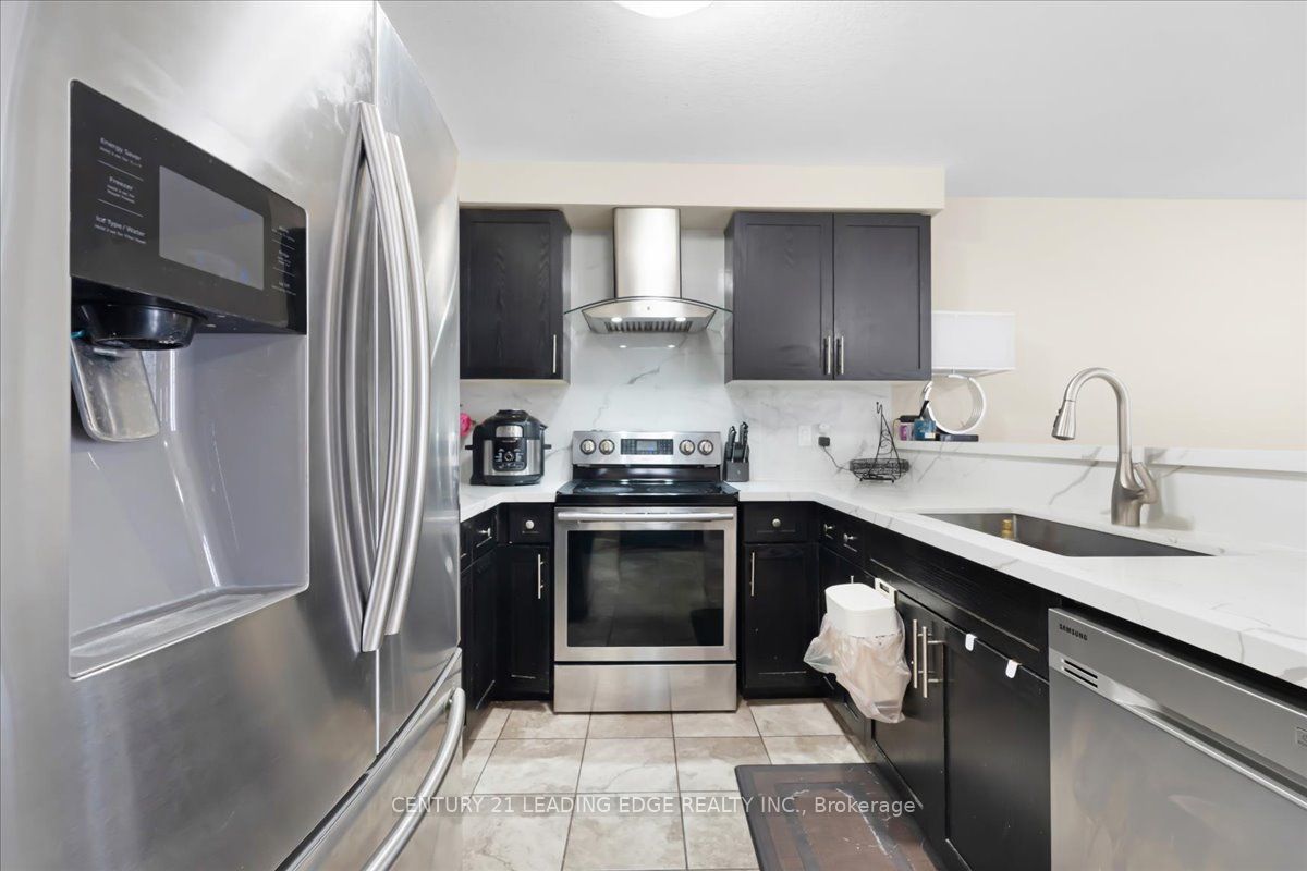 28 Ne Drone Crescent Property Photo 7