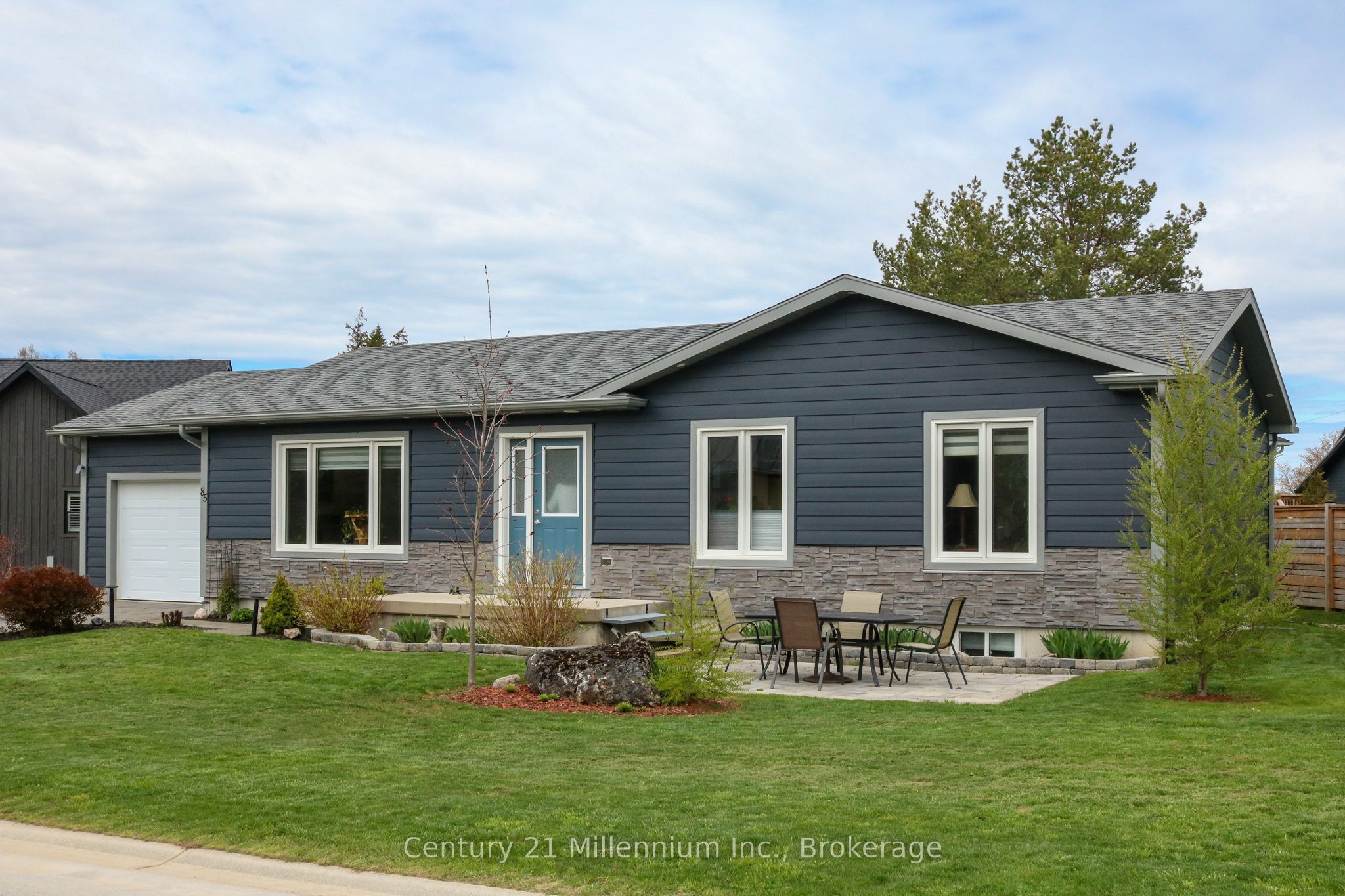 85 Gordon Crescent Property Photo 6