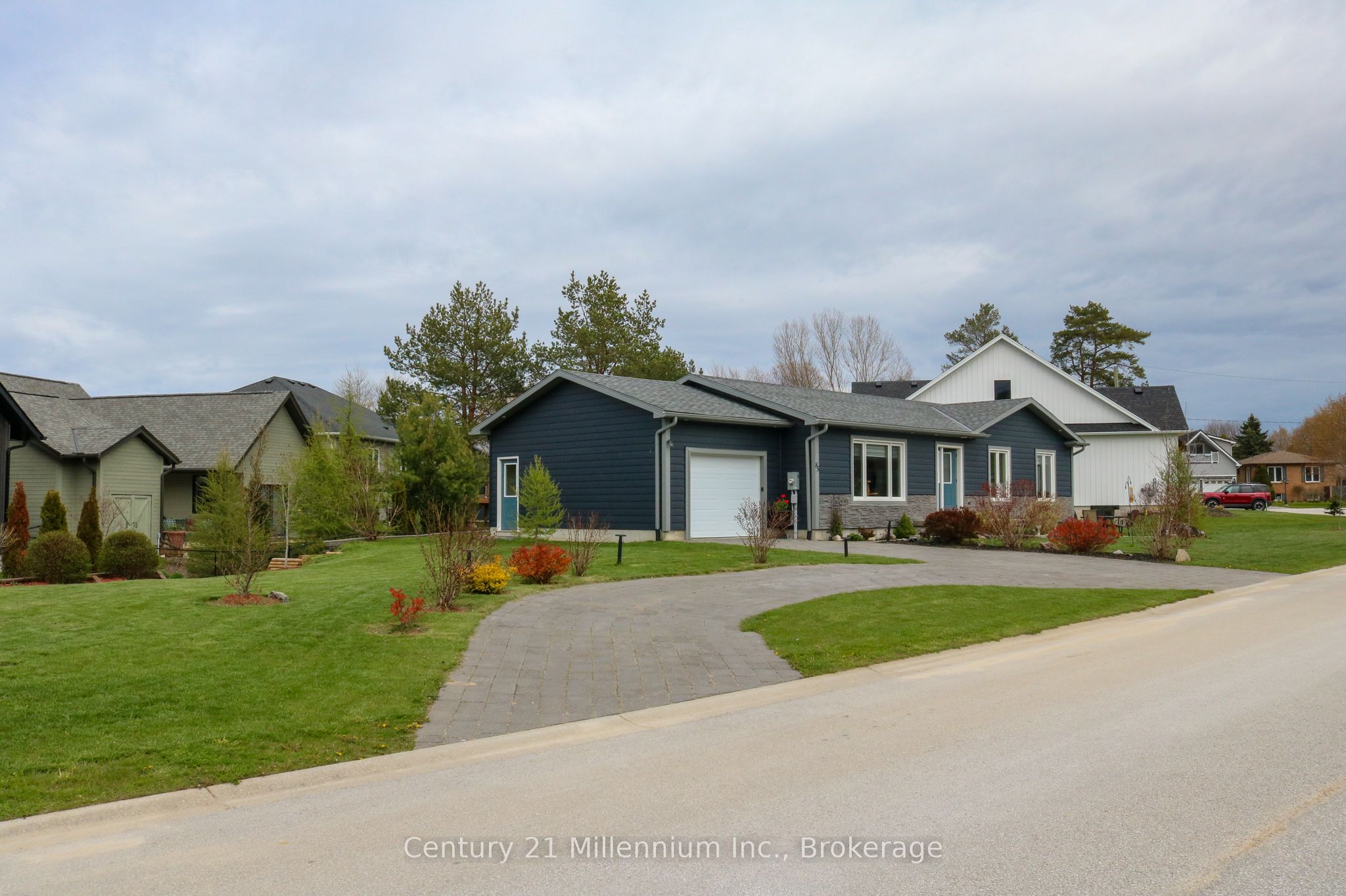 85 Gordon Crescent Property Photo 7
