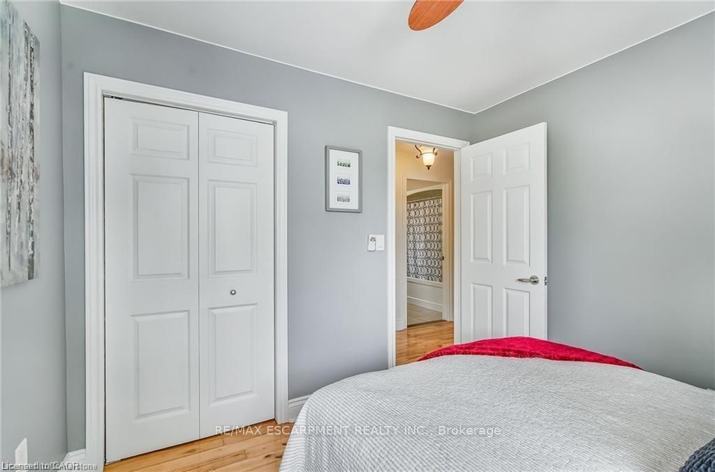 8 Beach Road Property Photo 26