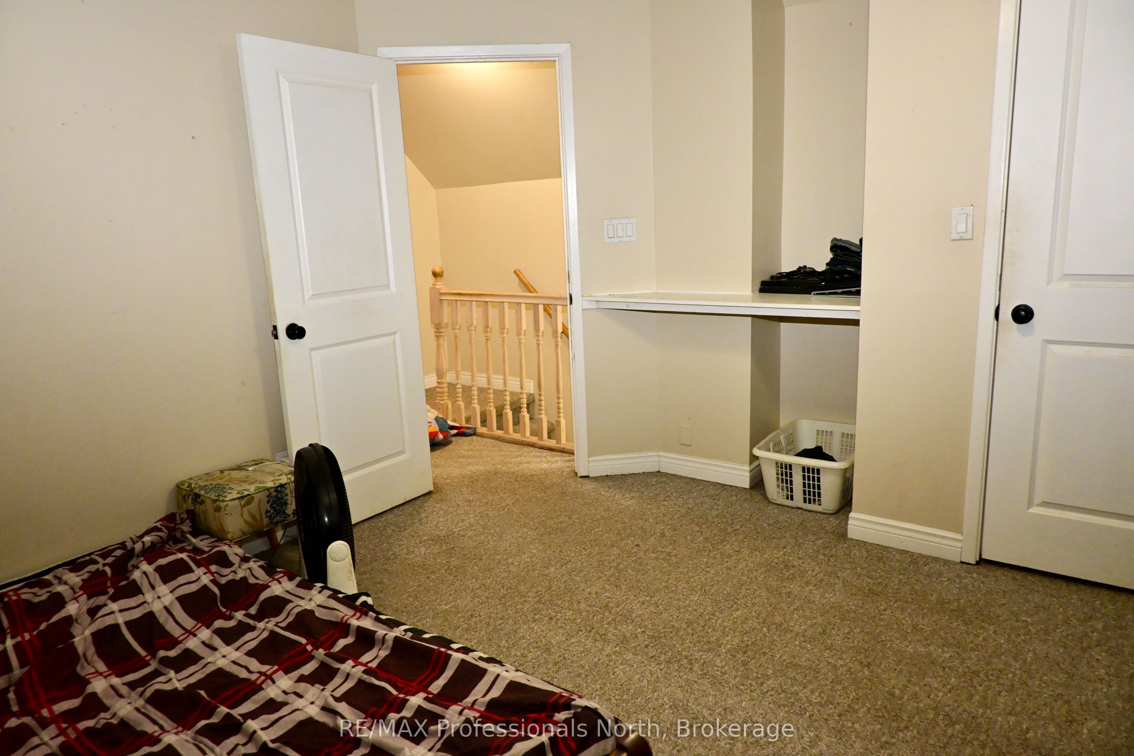 209 Dill St Street Property Photo 19