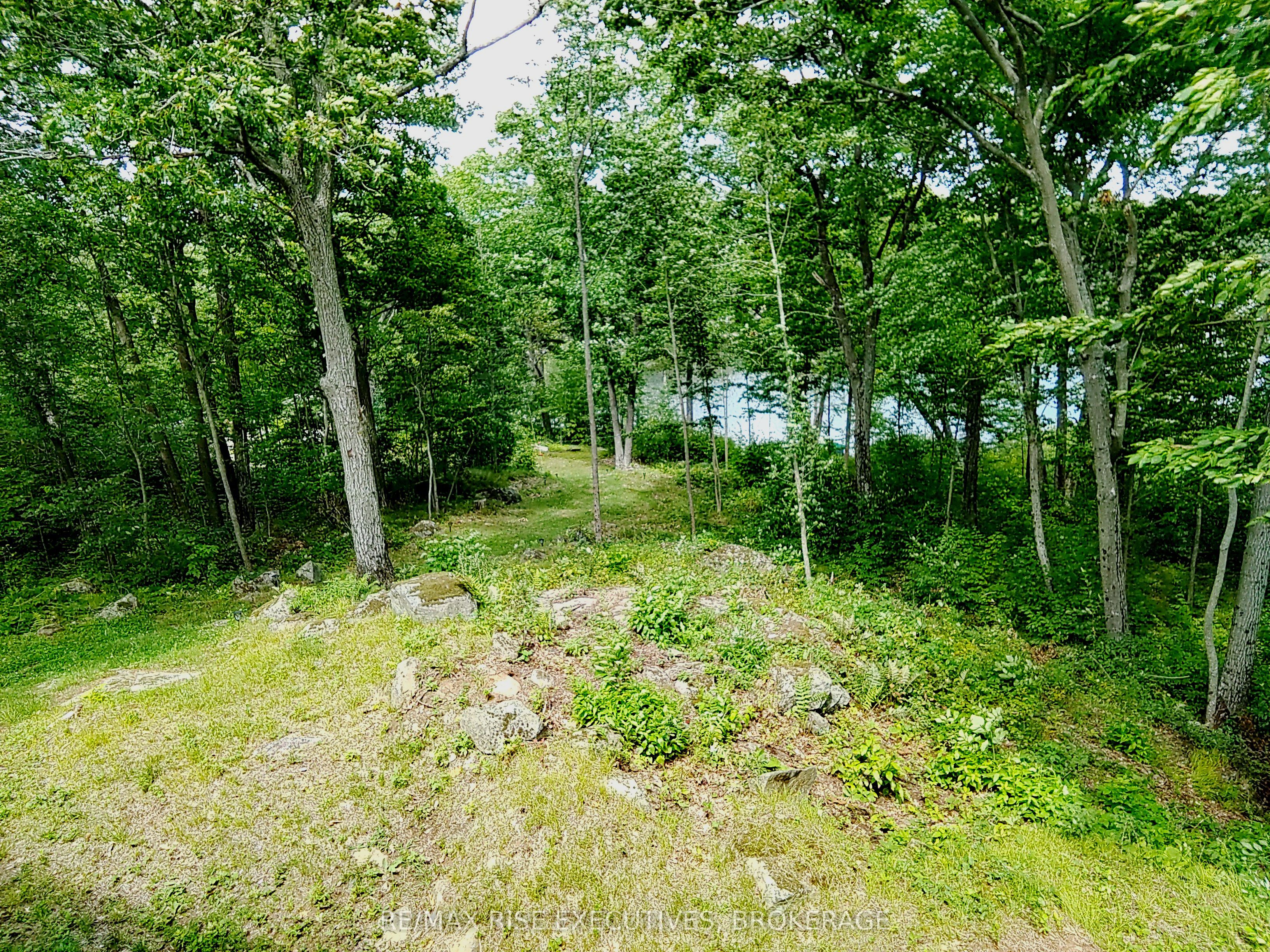 1365 Fourth Lake Road Property Photo 33