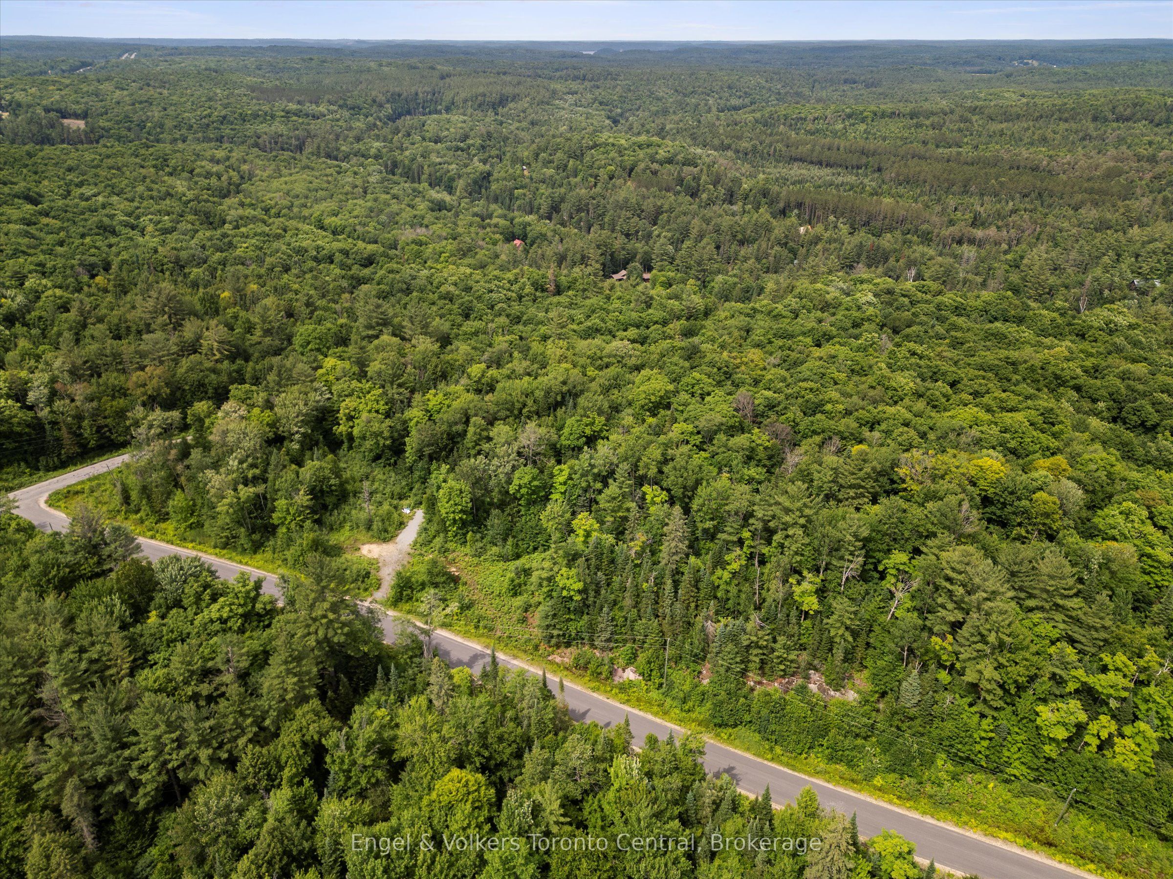 5 Arrow Ridge Road Property Photo 10