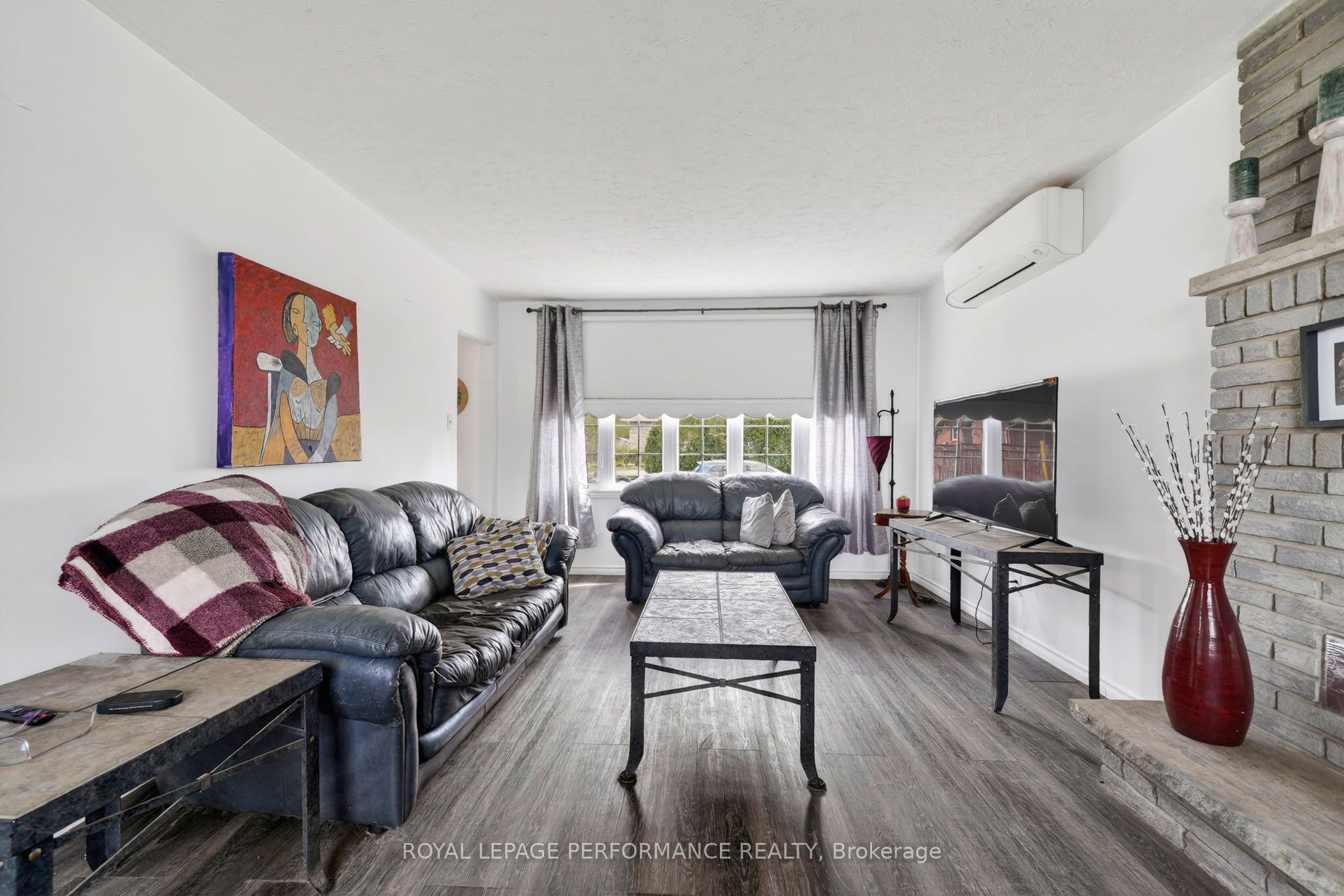 1824 Elgin Street Property Photo 6