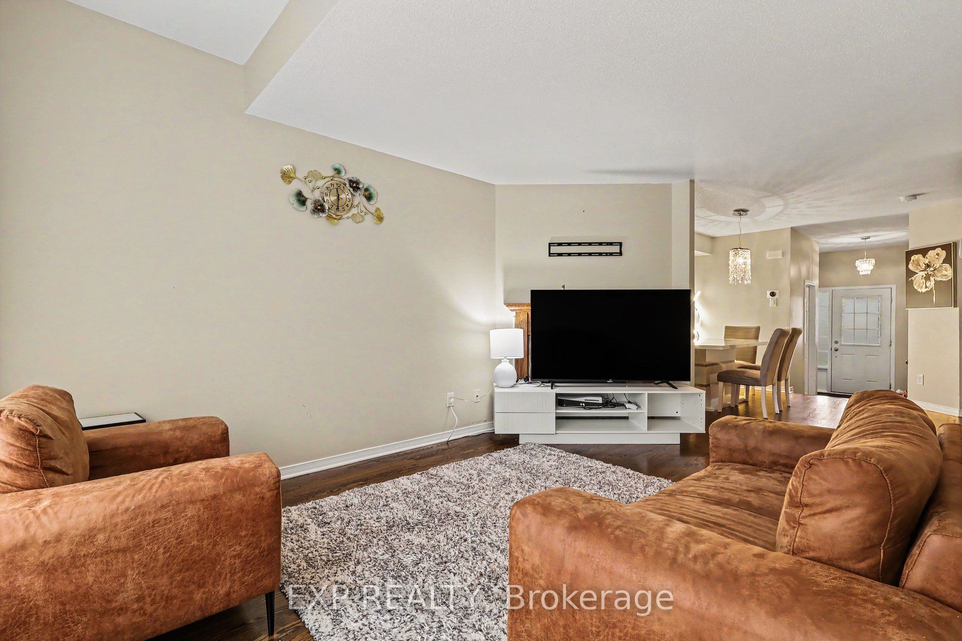 273 Rolling Meadow Crescent Property Photo 9