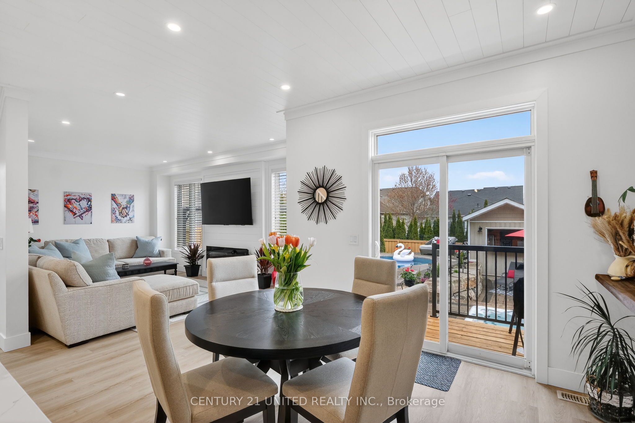 696 Fisher Street Property Photo 1