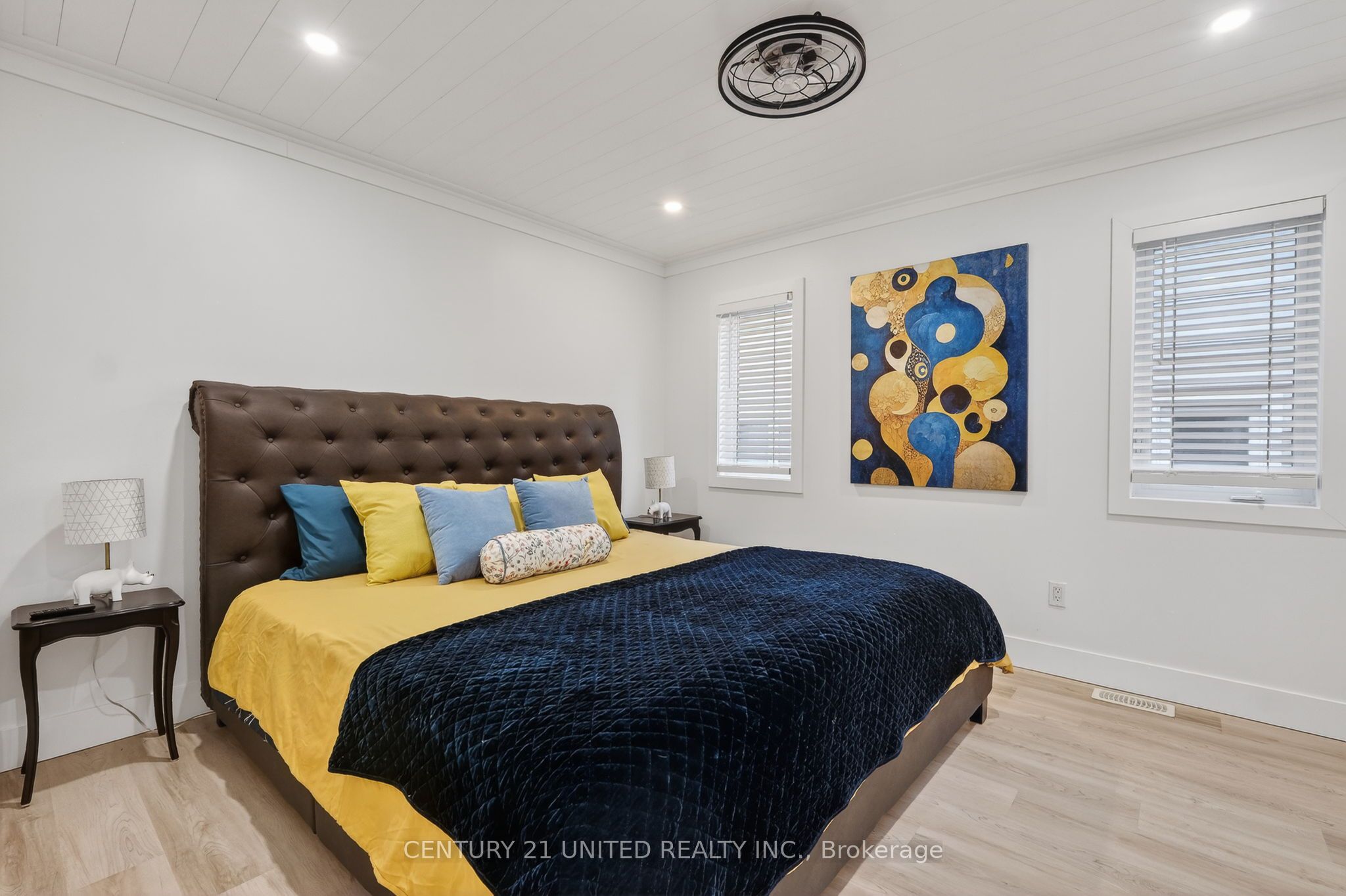 696 Fisher Street Property Photo 29