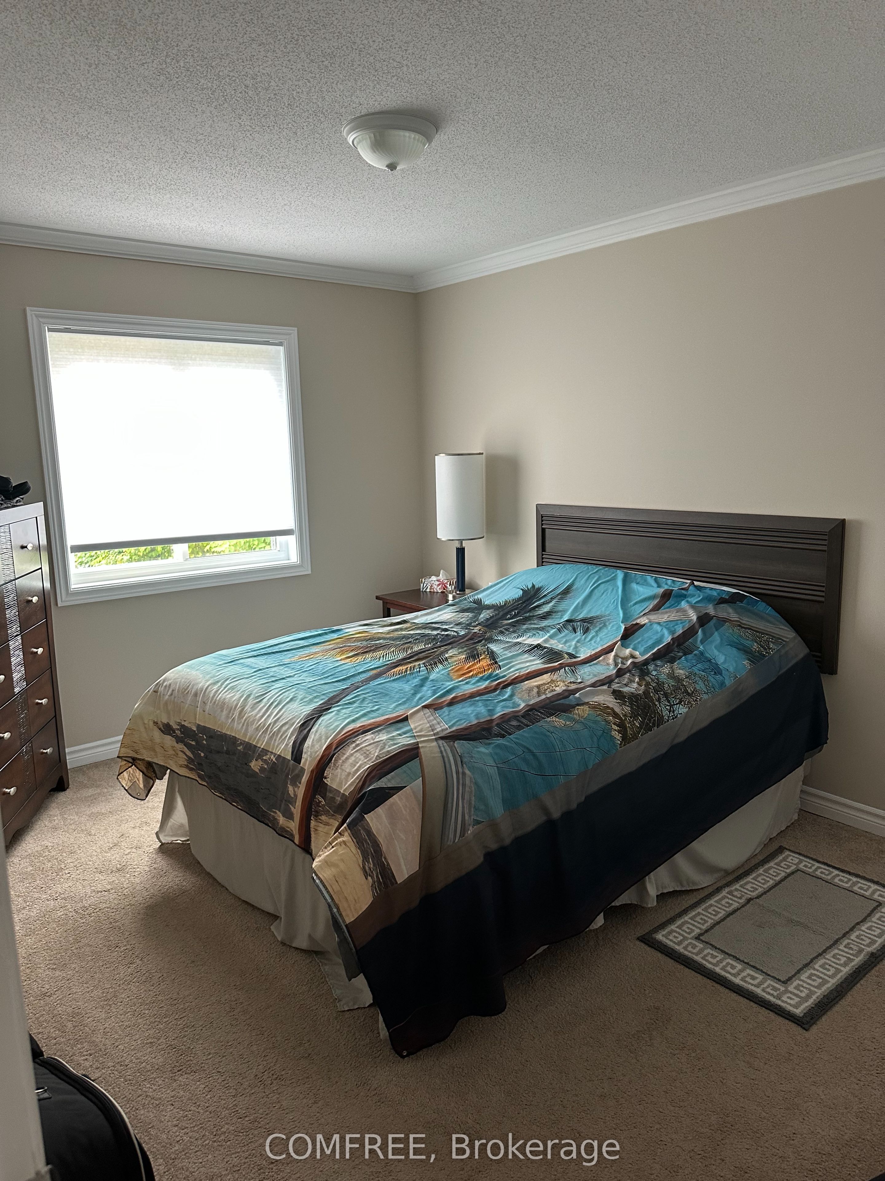 140 Russett Drive Property Photo 8