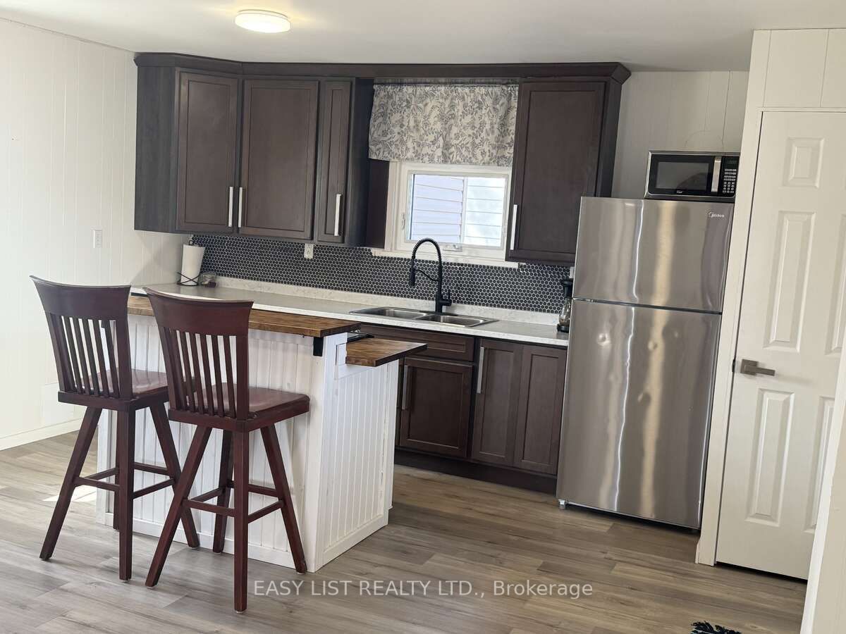 104 Siberia Road Property Photo 7