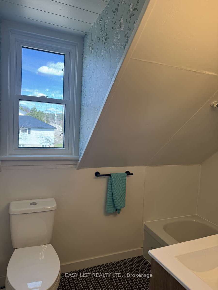 104 Siberia Road Property Photo 13