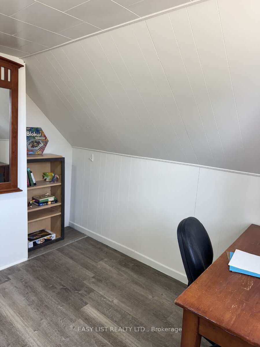 104 Siberia Road Property Photo 17