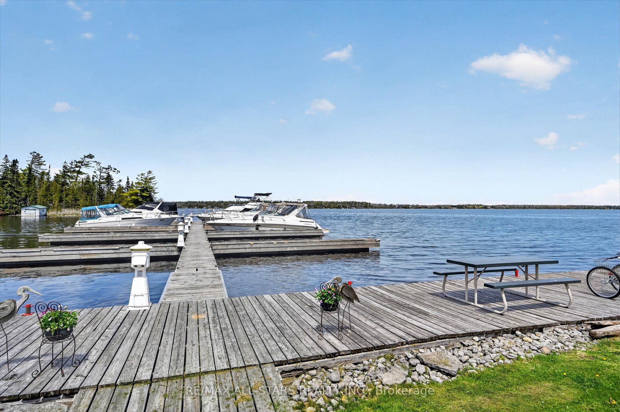 9 Elder Street Property Photo 35