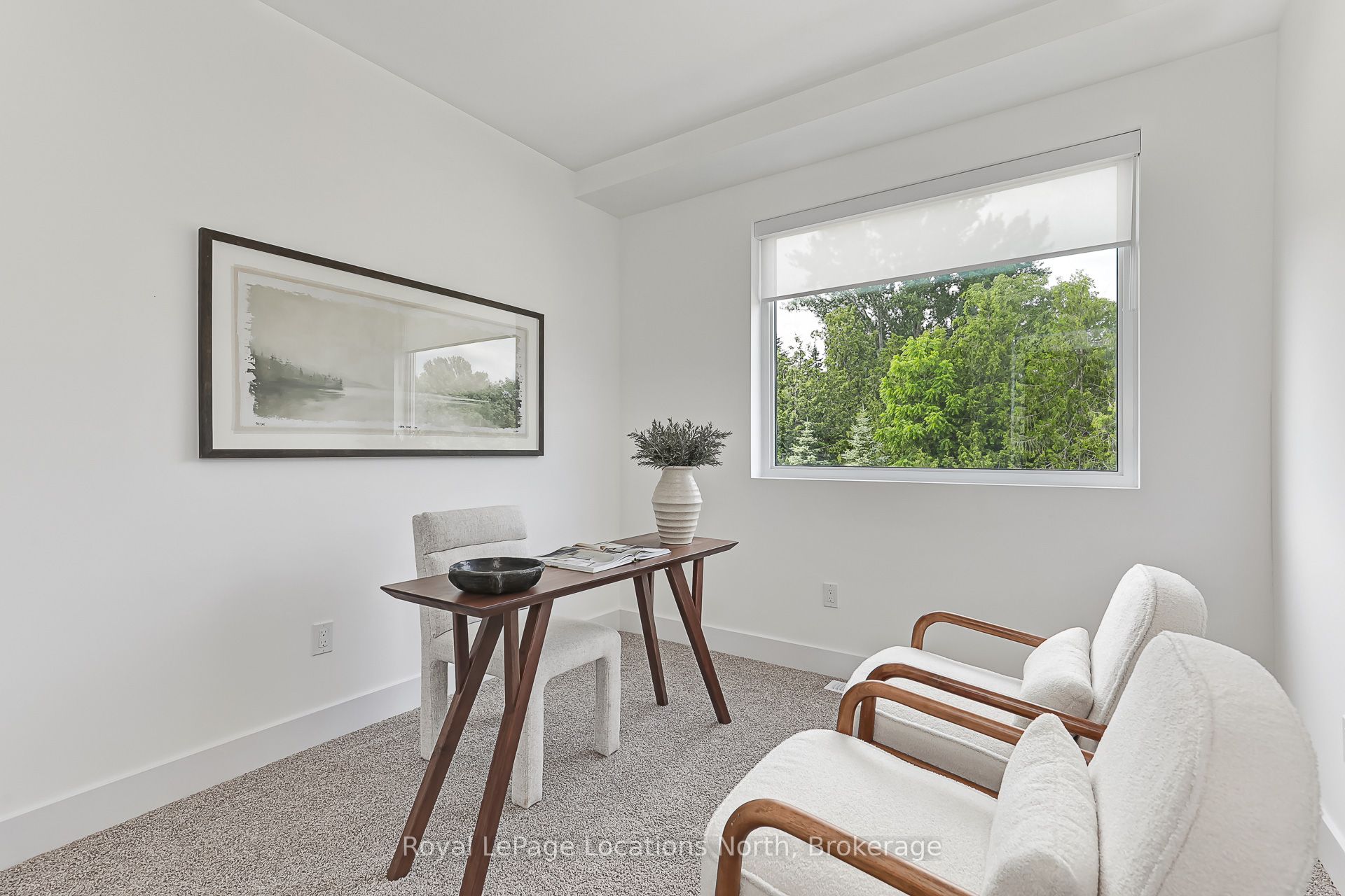 25 Lansdowne Street S 6 Property Photo 7
