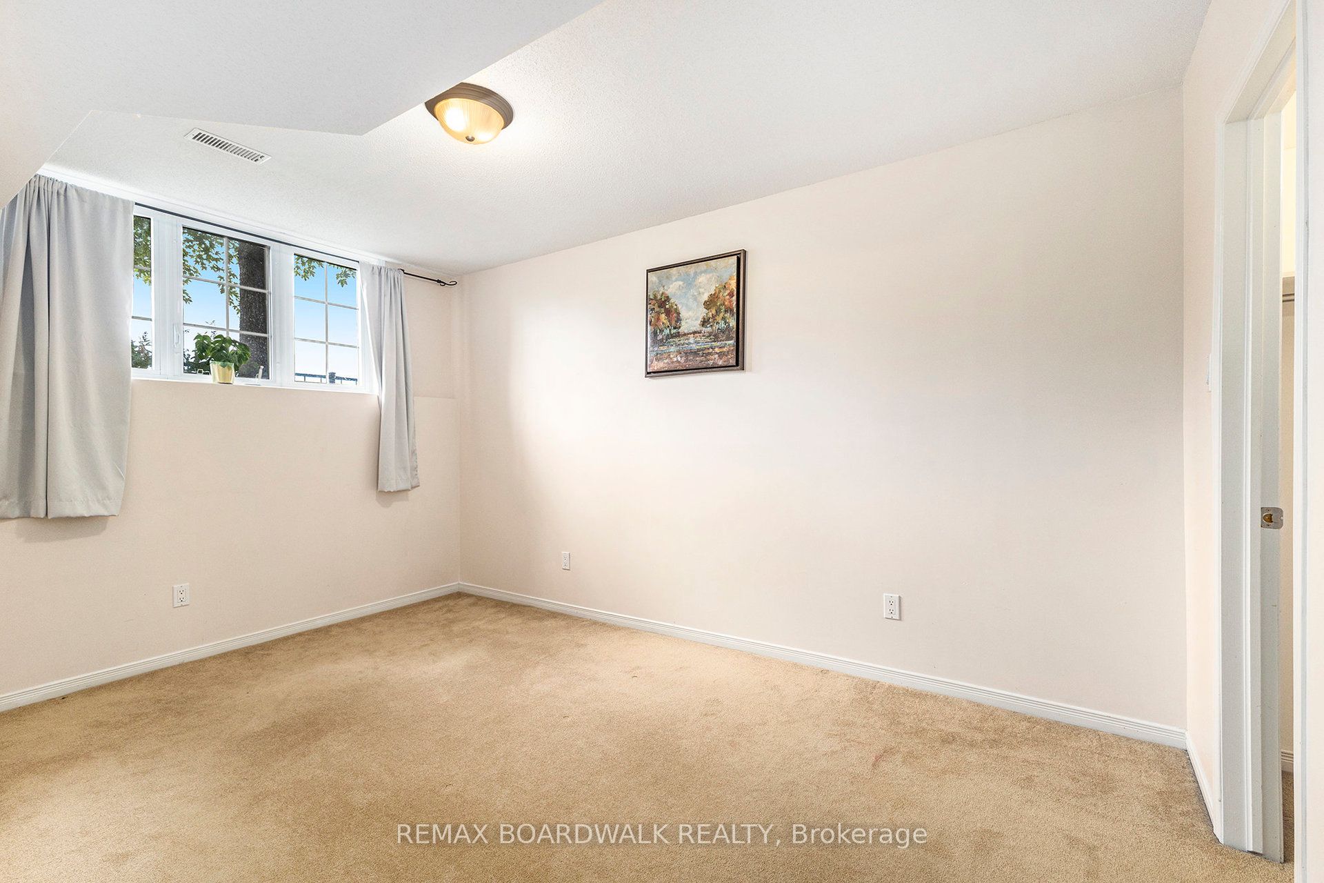 70 Edenvale Drive 169 Property Photo 14