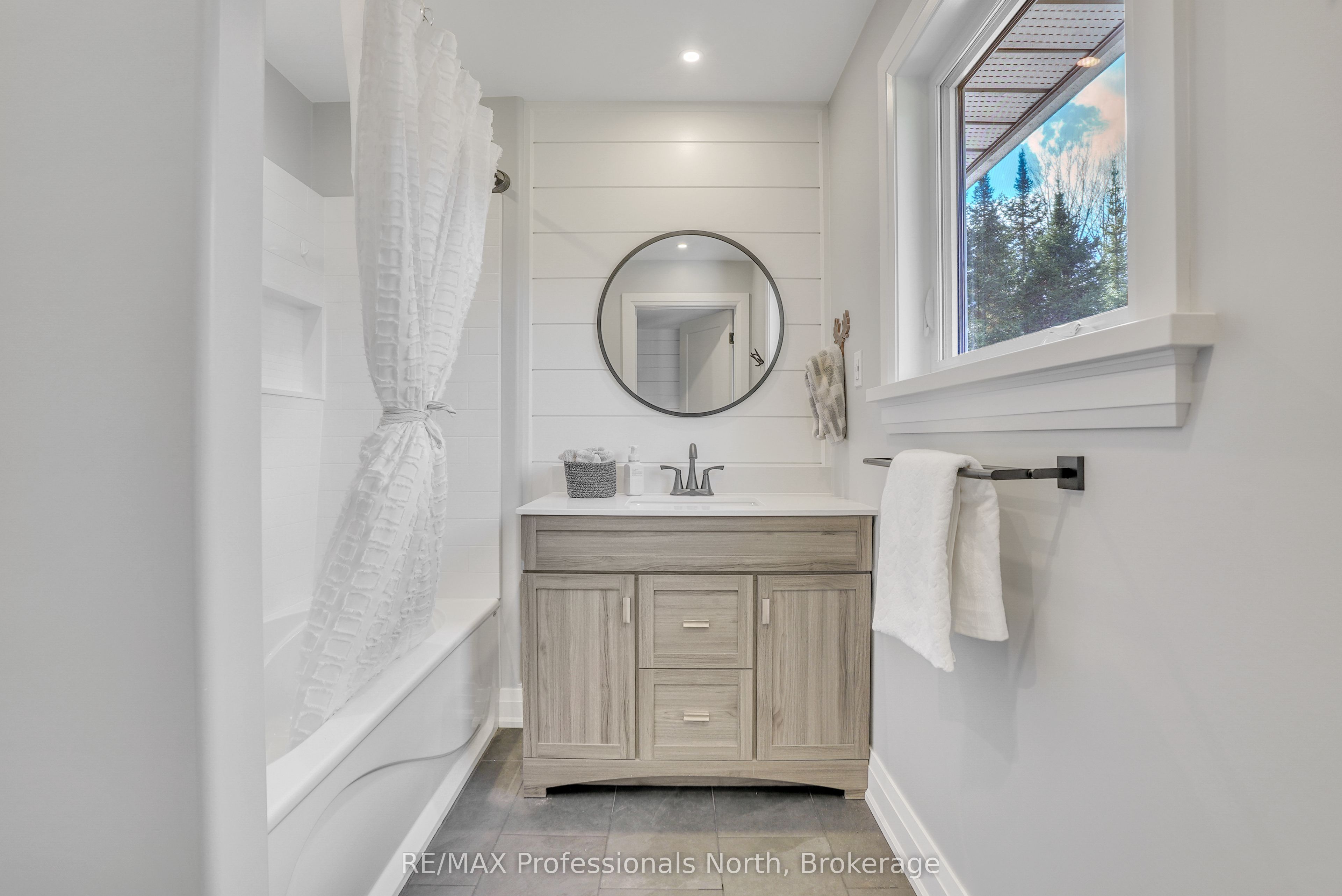 79 Mainhood Road Property Photo 31