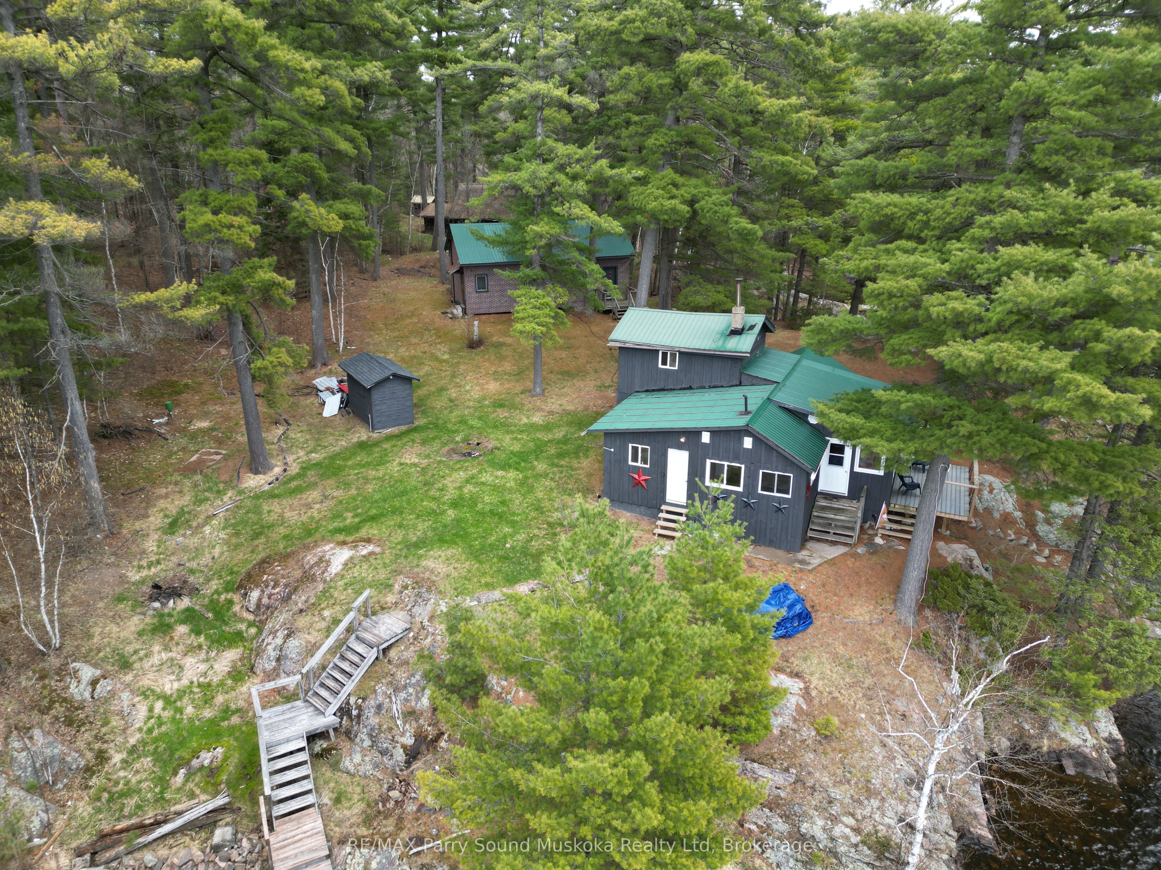 104 Kawigamog Lake Property Photo 5