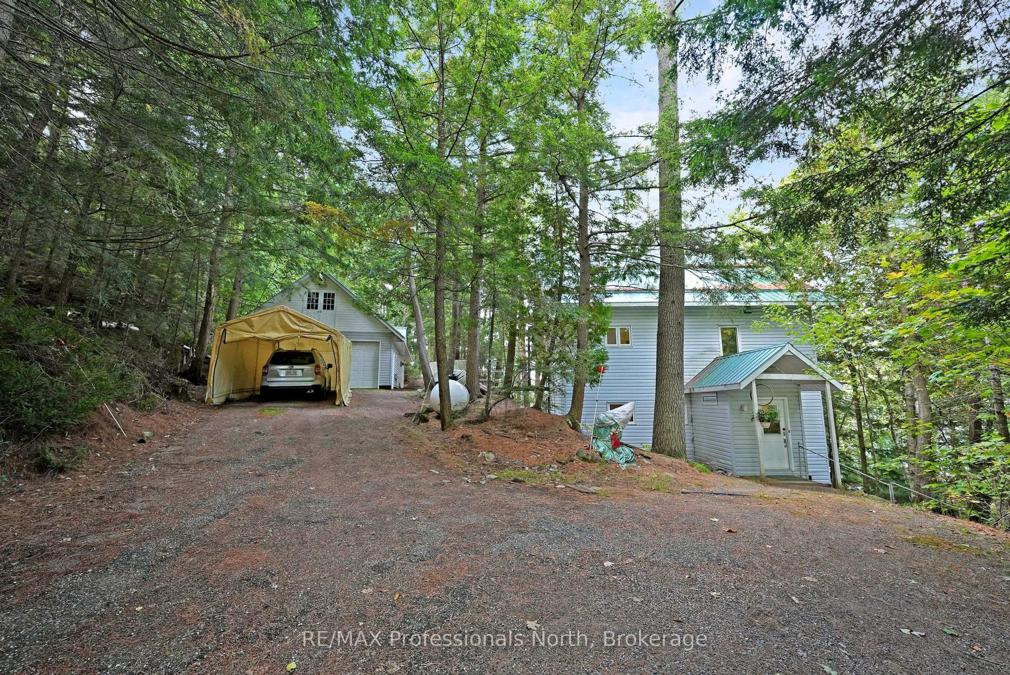 20871 Highway 35 Property Photo 8