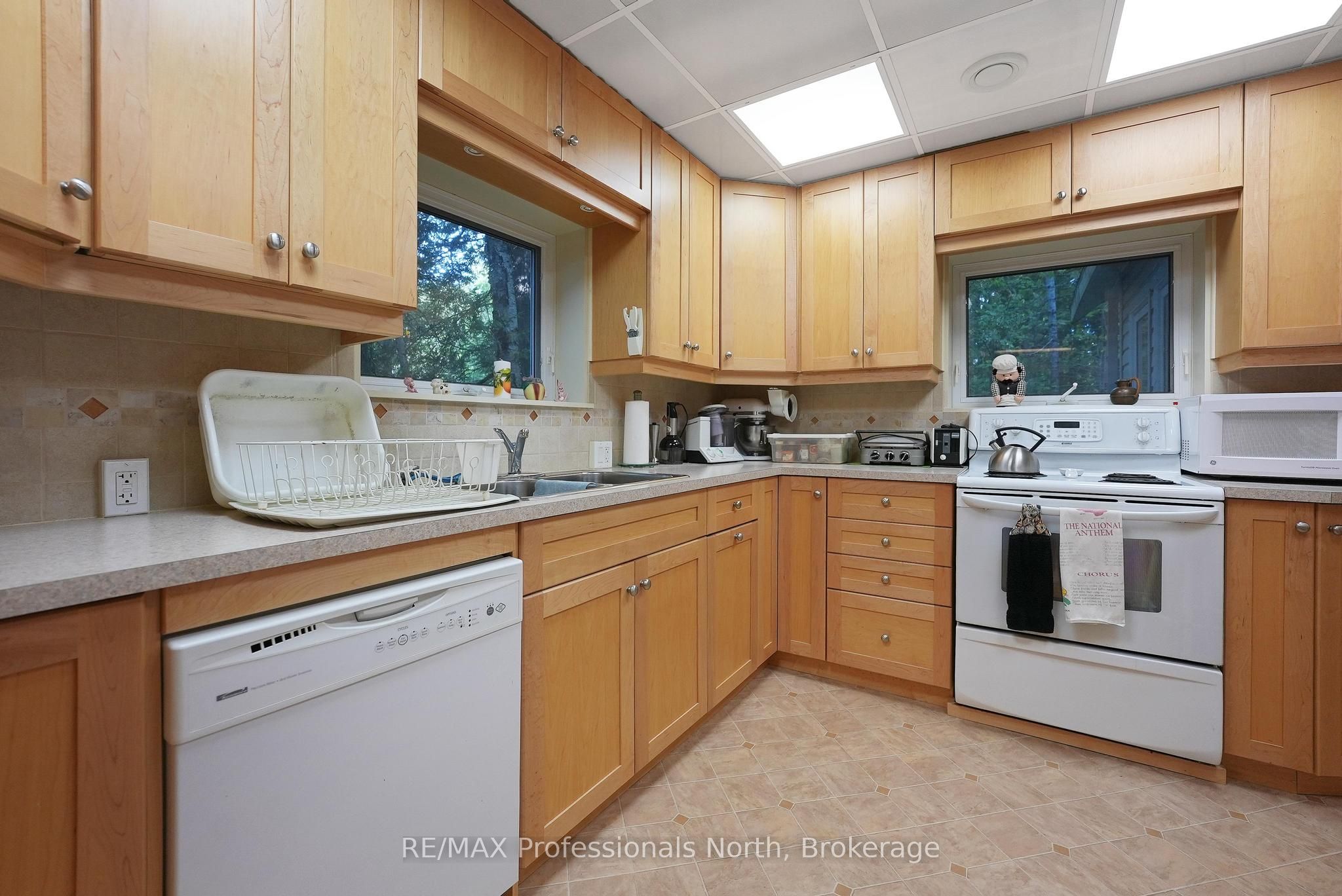 20871 Highway 35 Property Photo 10
