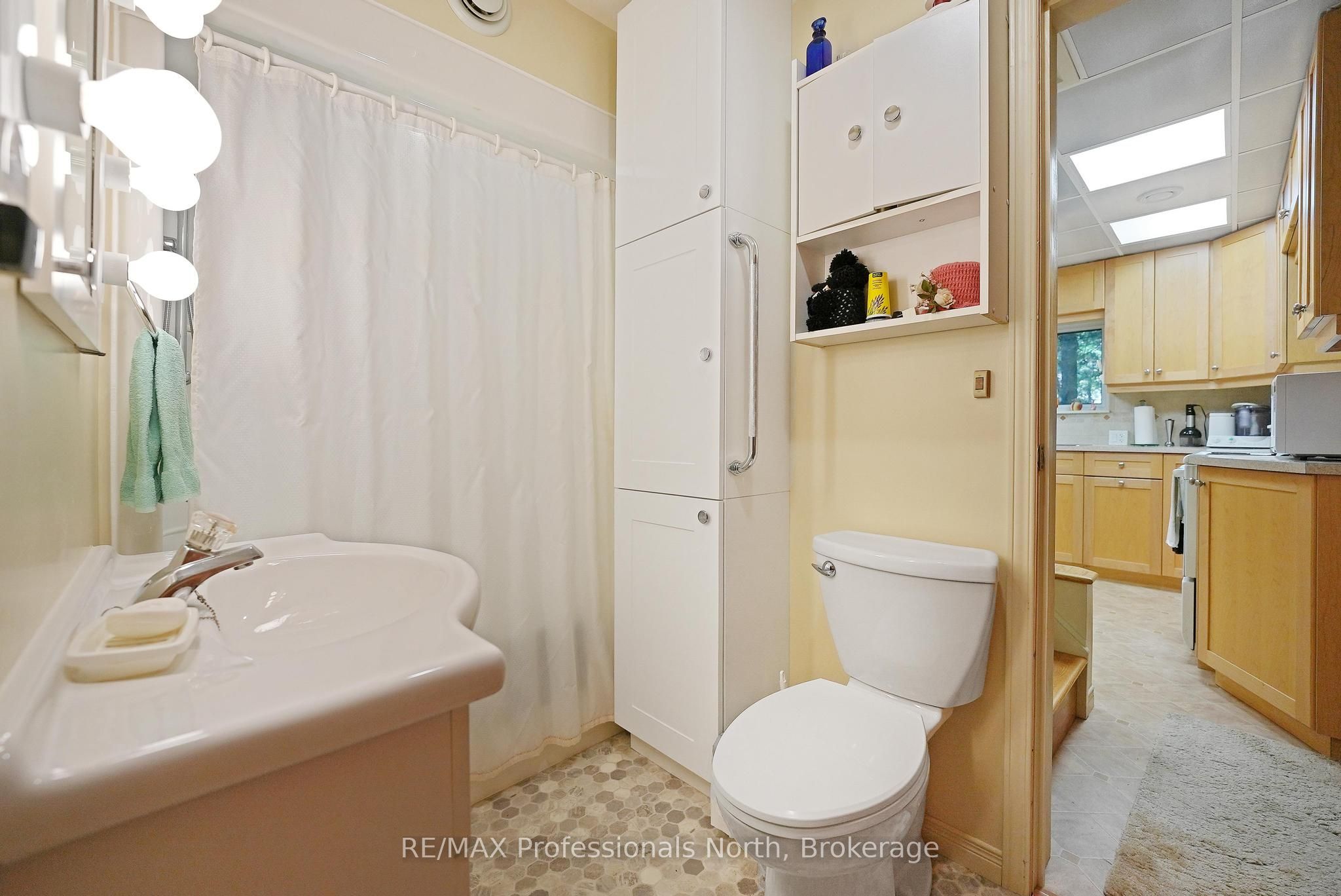20871 Highway 35 Property Photo 12