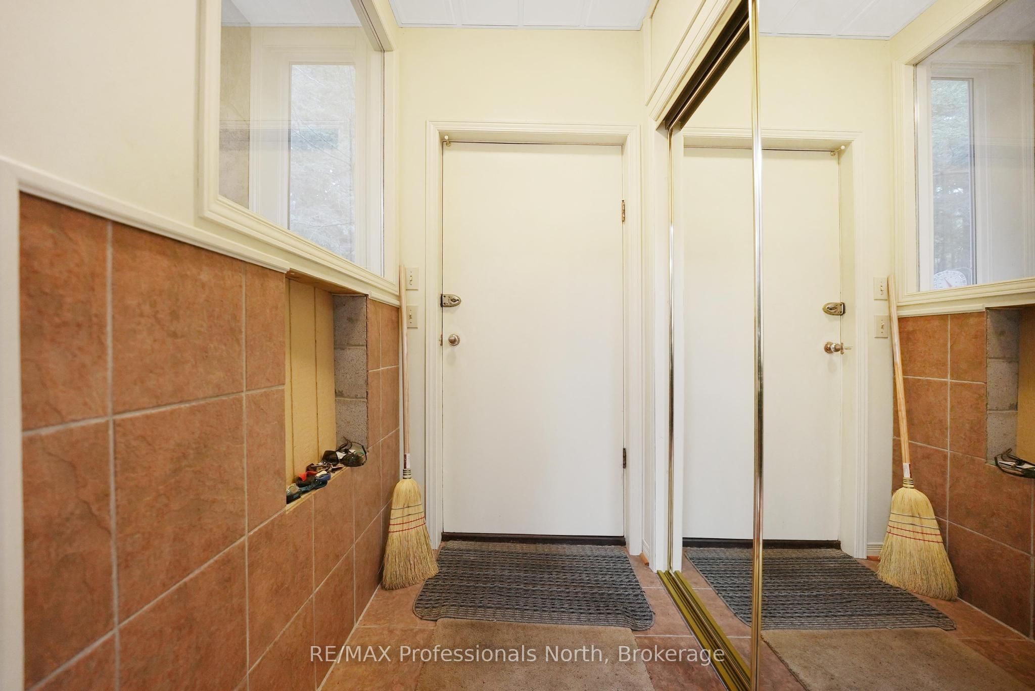 20871 Highway 35 Property Photo 18