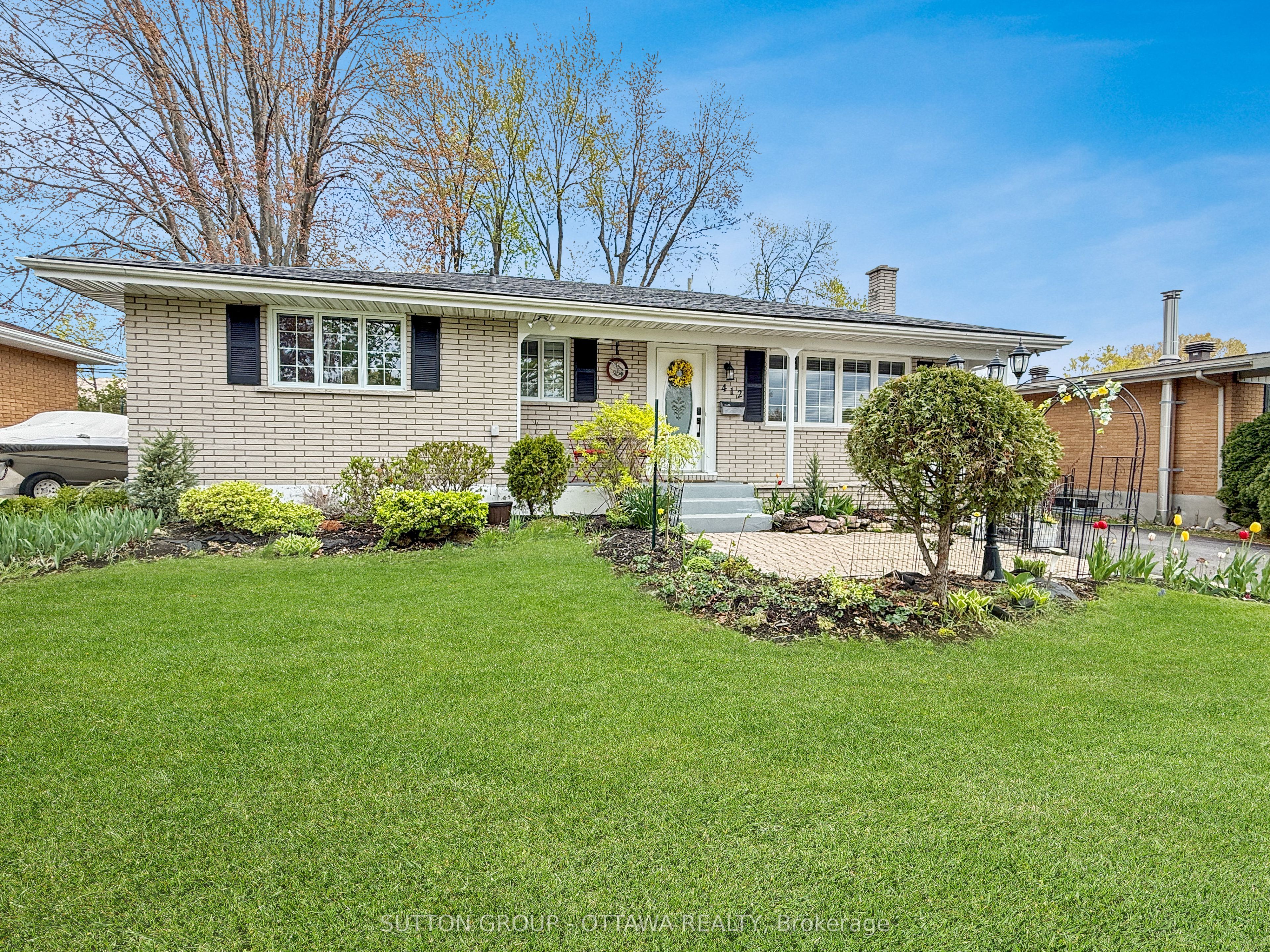 412 Leitch Drive Property Photo 1