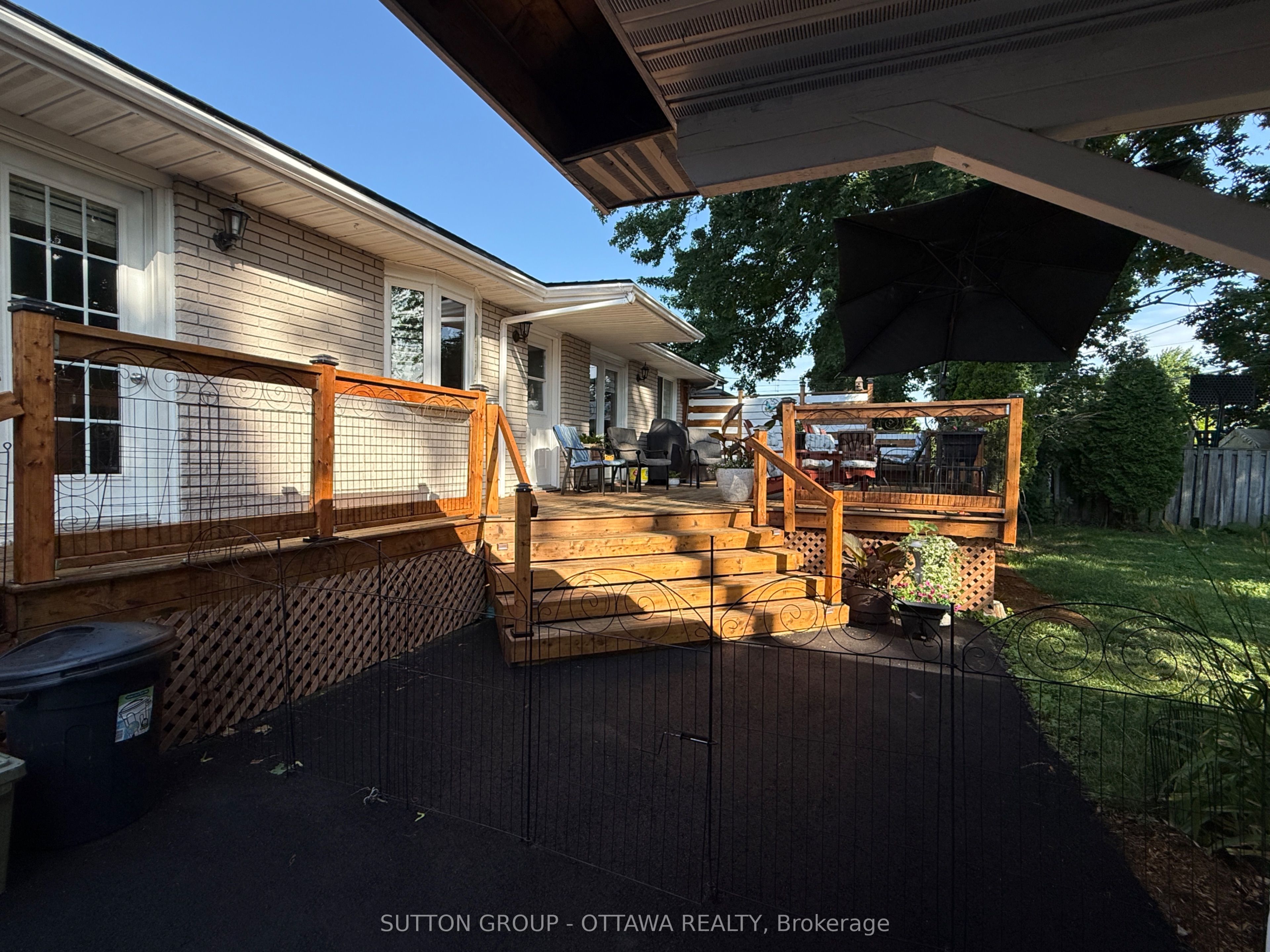 412 Leitch Drive Property Photo 9