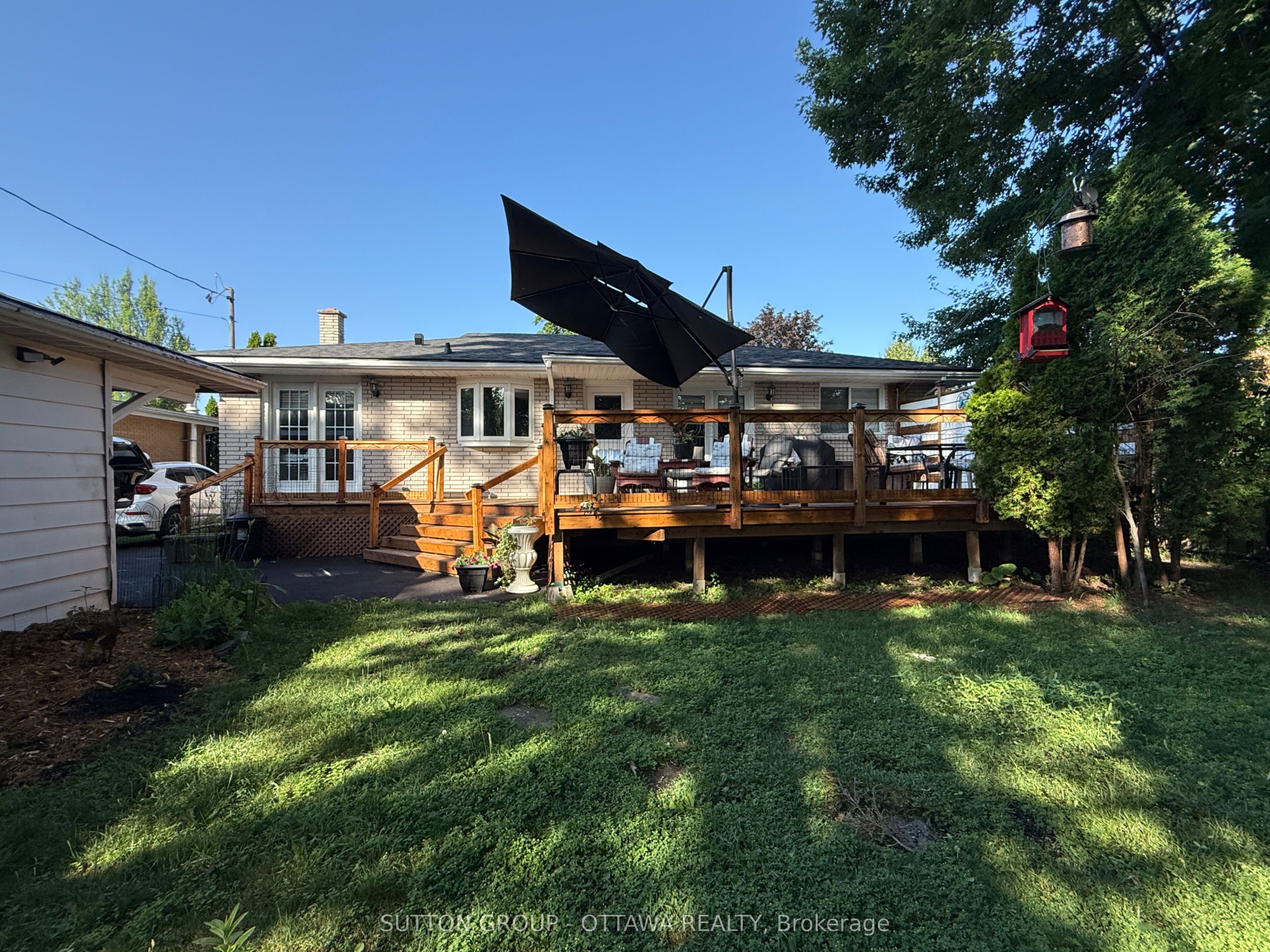 412 Leitch Drive Property Photo 10