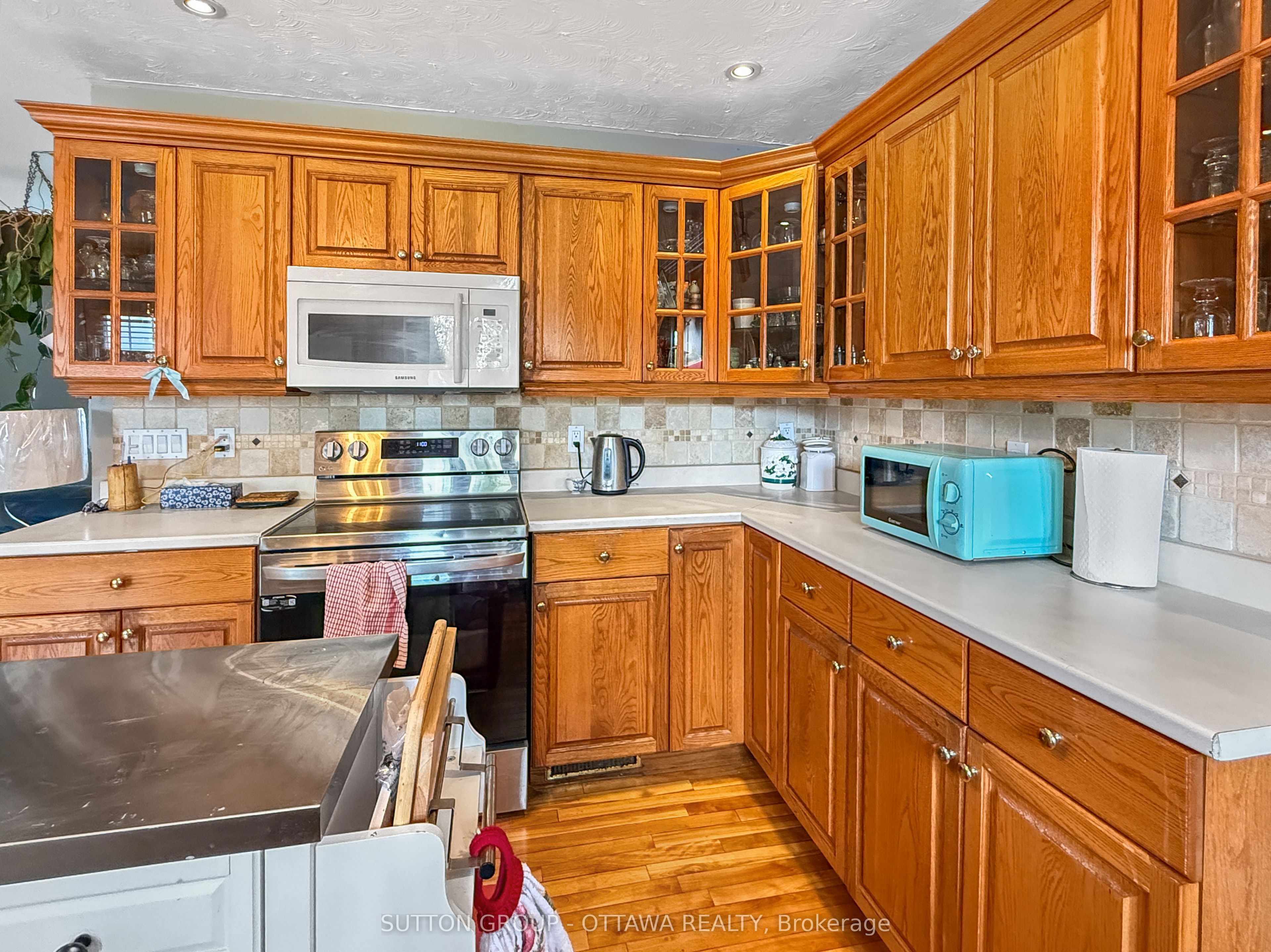 412 Leitch Drive Property Photo 12