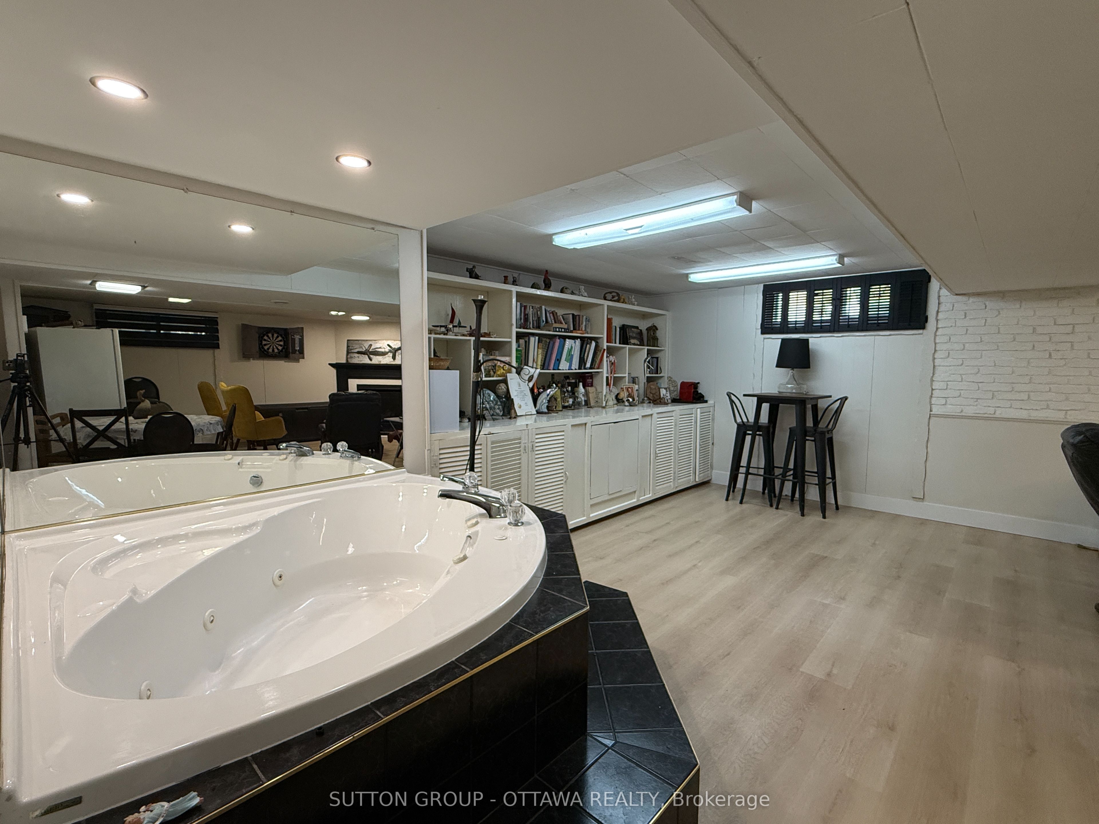412 Leitch Drive Property Photo 30