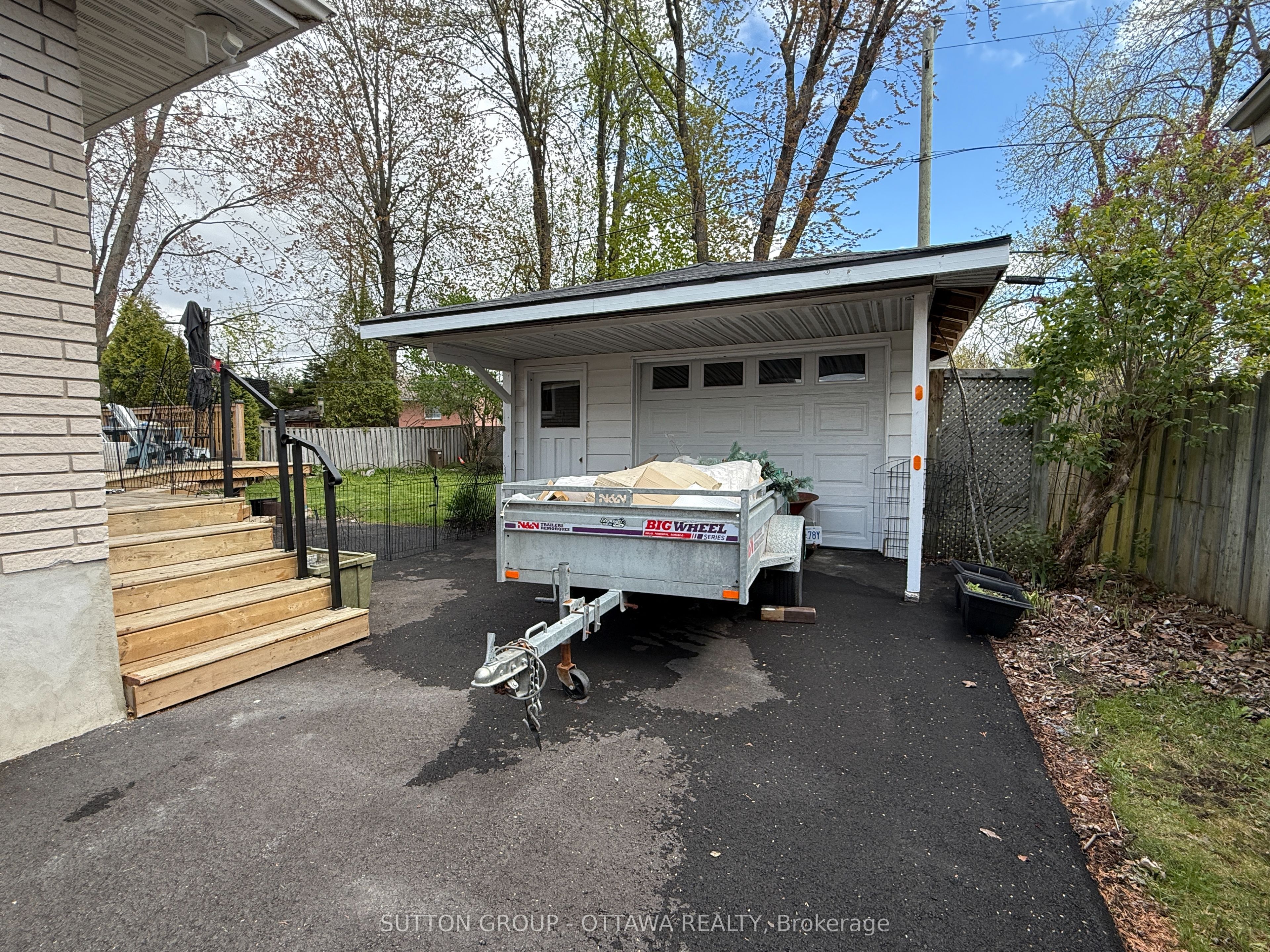 412 Leitch Drive Property Photo 39