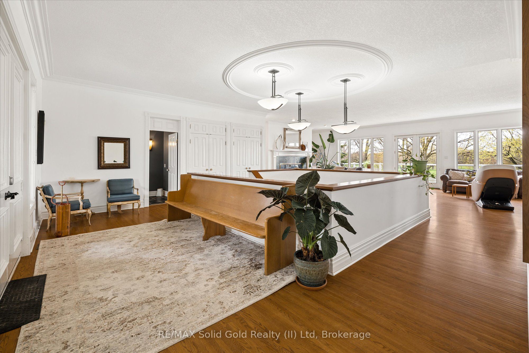 306 Golf Course Road Property Photo 4