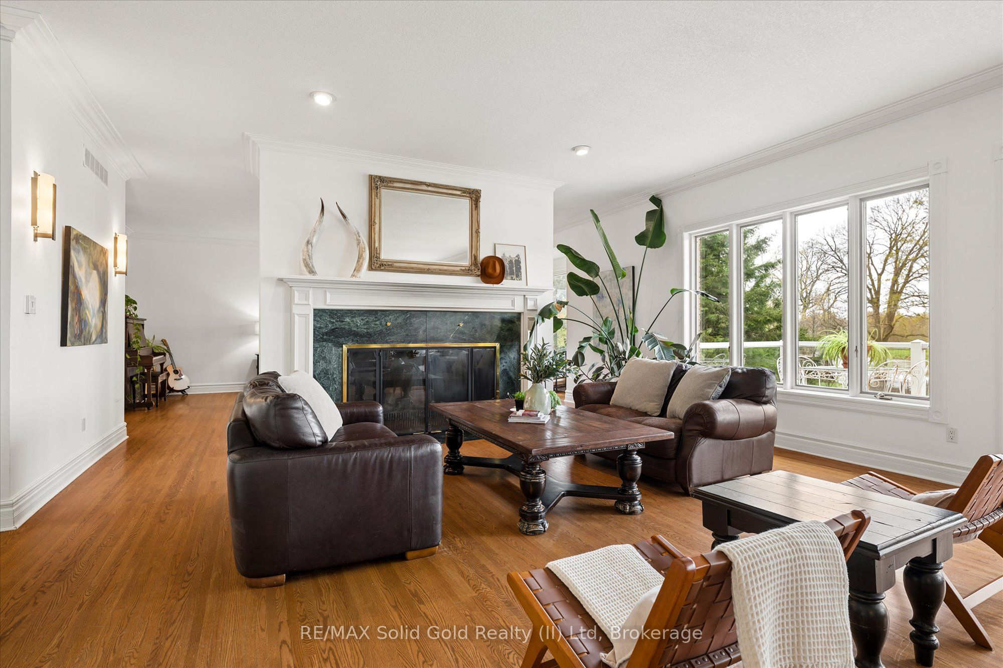 306 Golf Course Road Property Photo 8