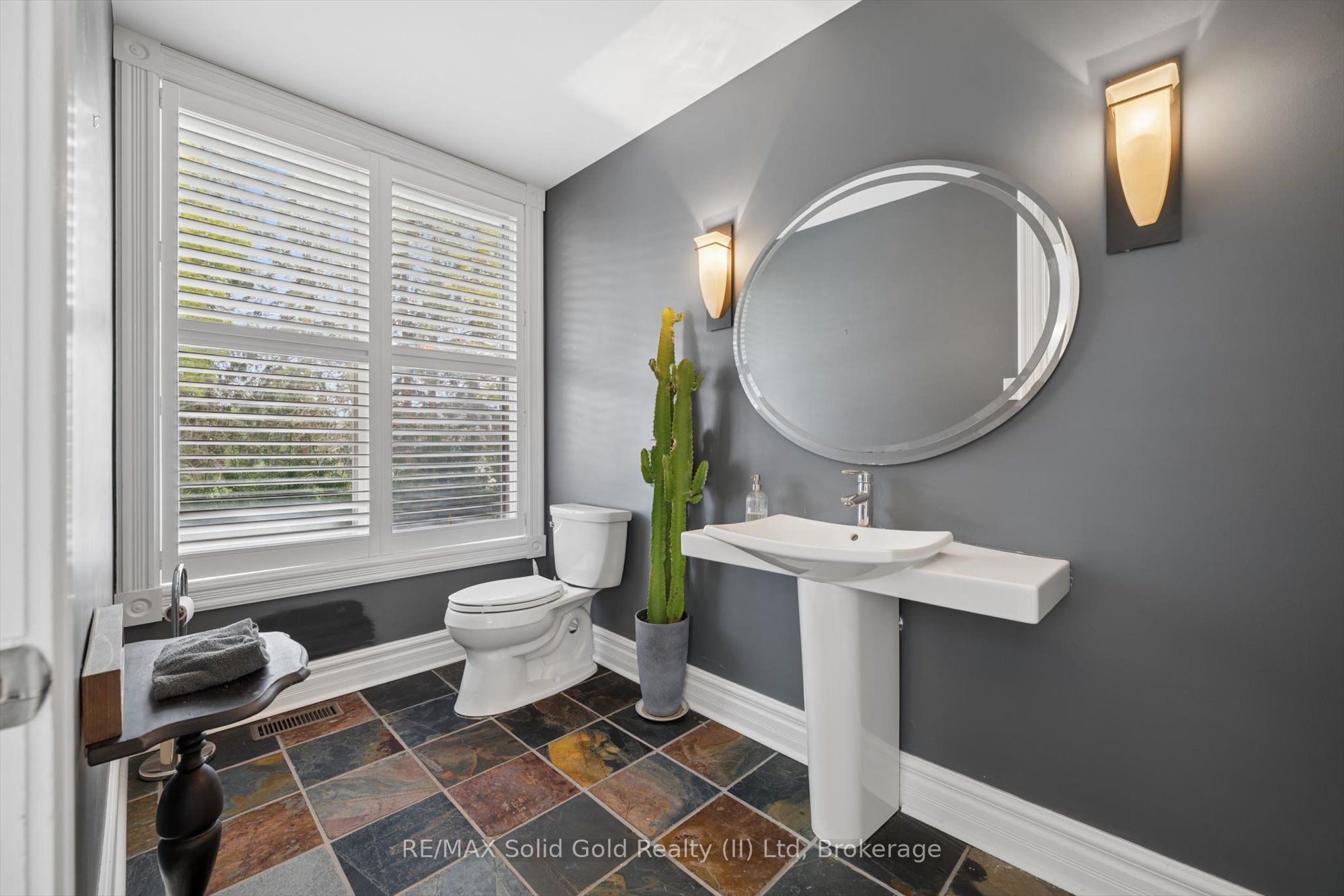 306 Golf Course Road Property Photo 16