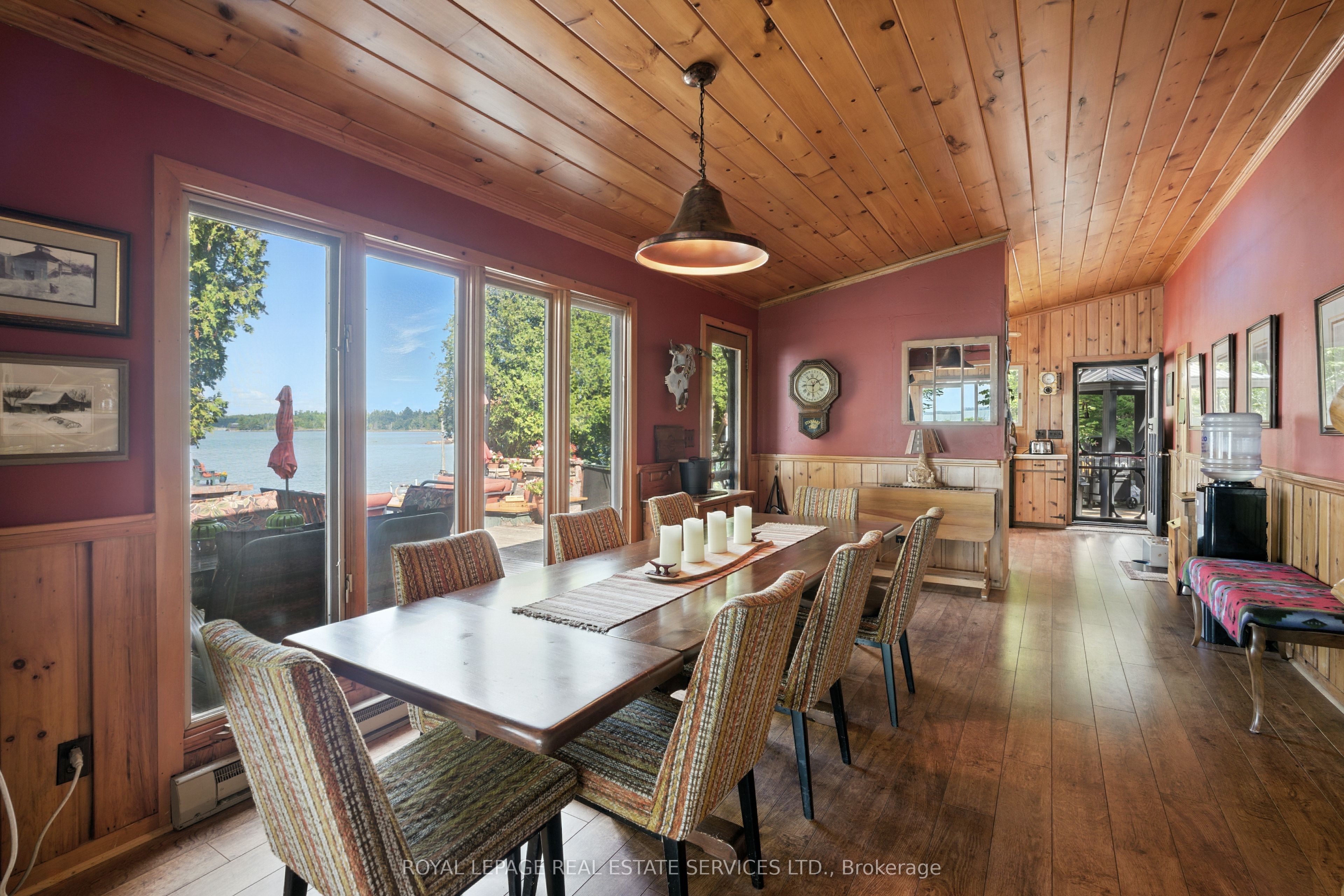 2278 Shore Road Property Photo 7