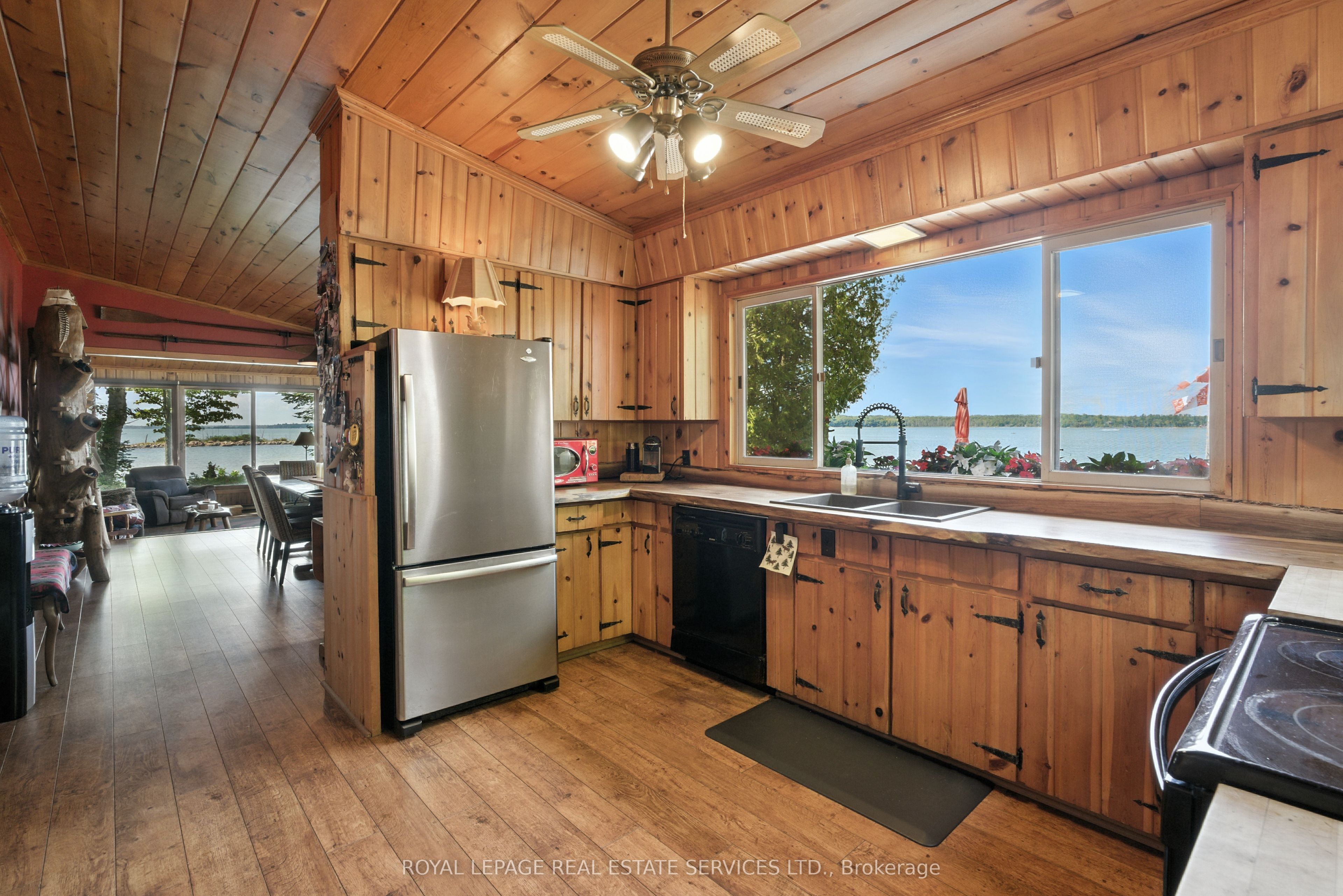 2278 Shore Road Property Photo 8