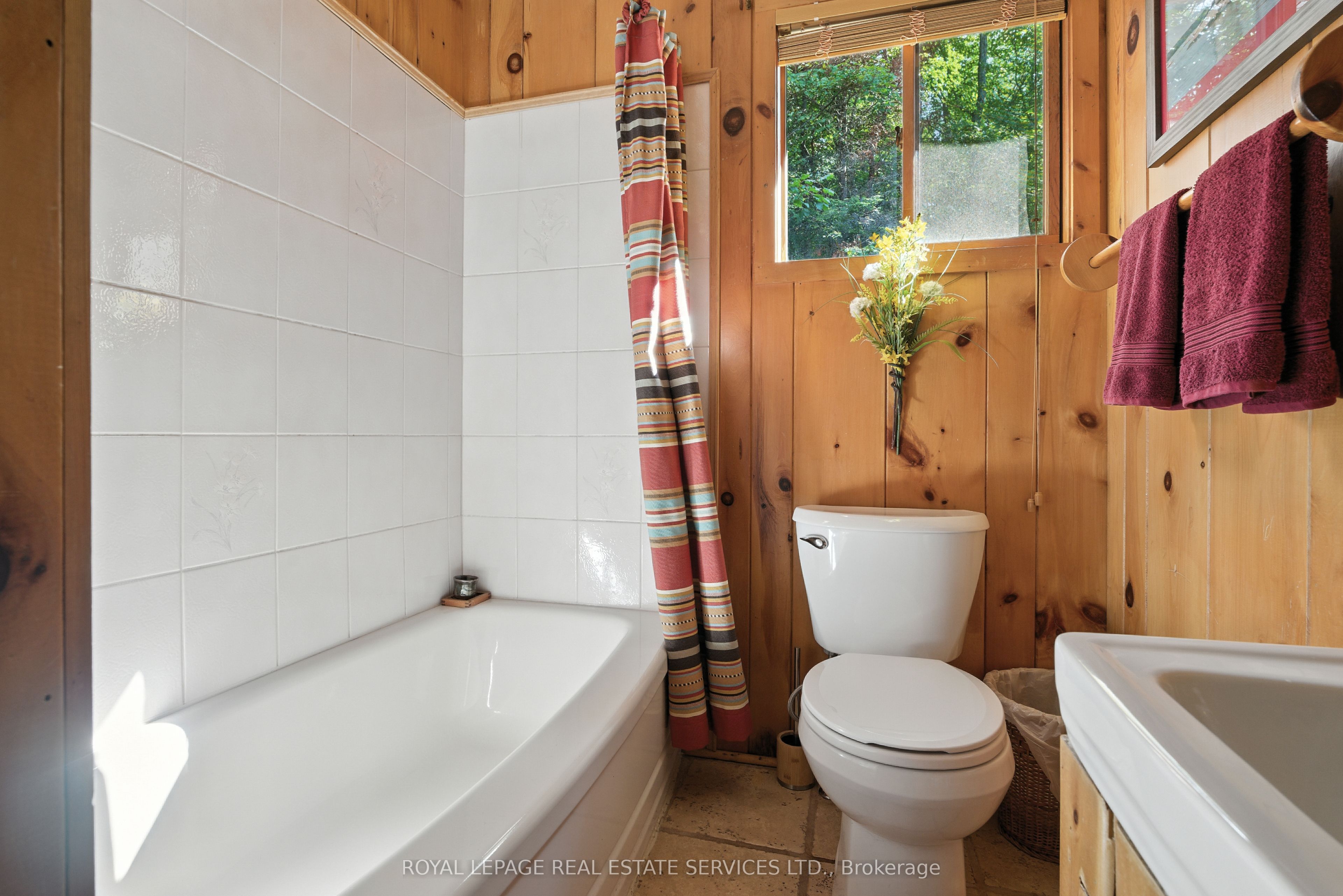 2278 Shore Road Property Photo 15