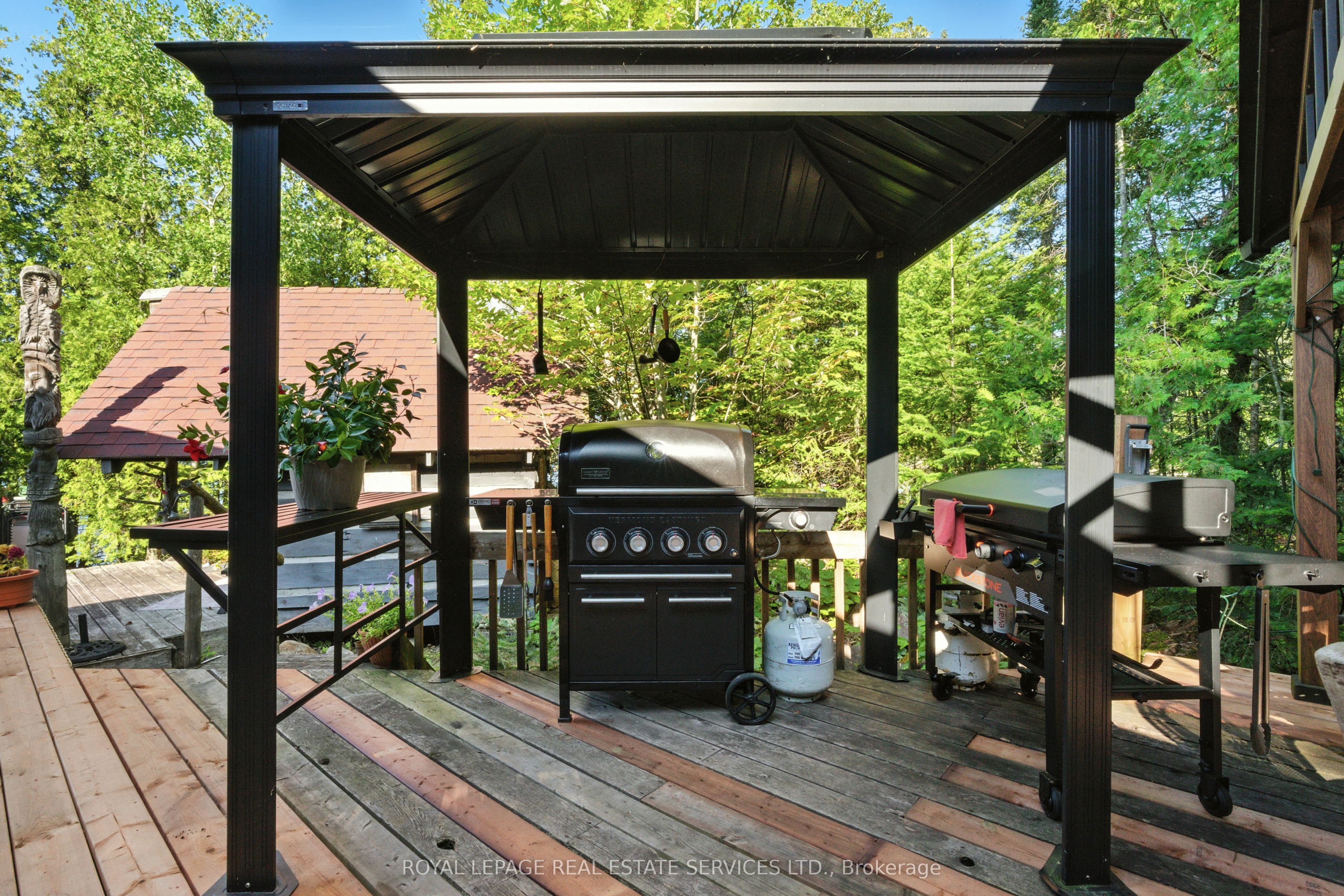 2278 Shore Road Property Photo 16