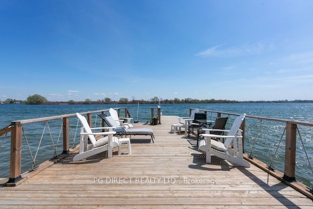 9 Shoreline Road Property Photo 3