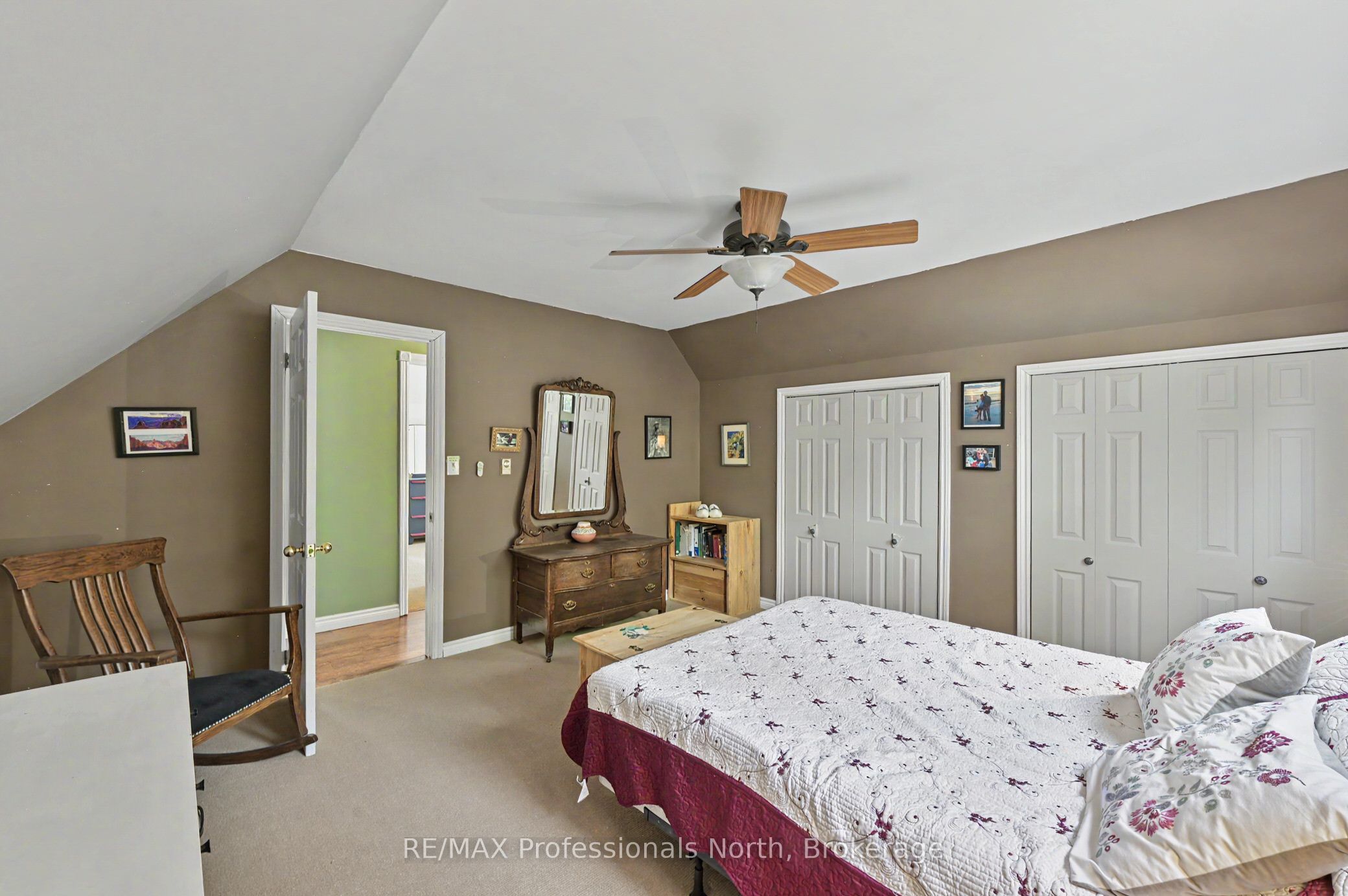1392 Tennyson Road Property Photo 37