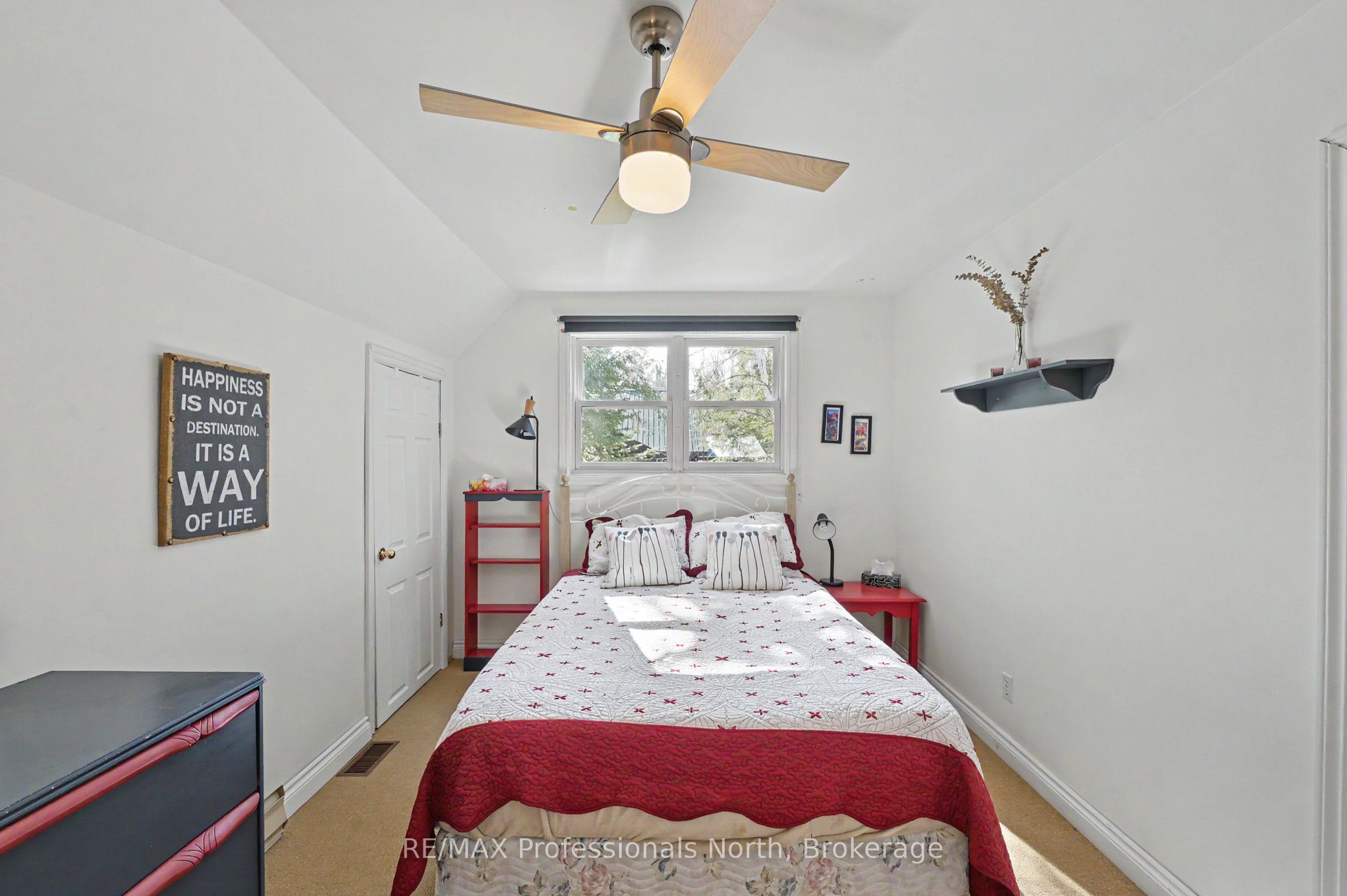 1392 Tennyson Road Property Photo 38