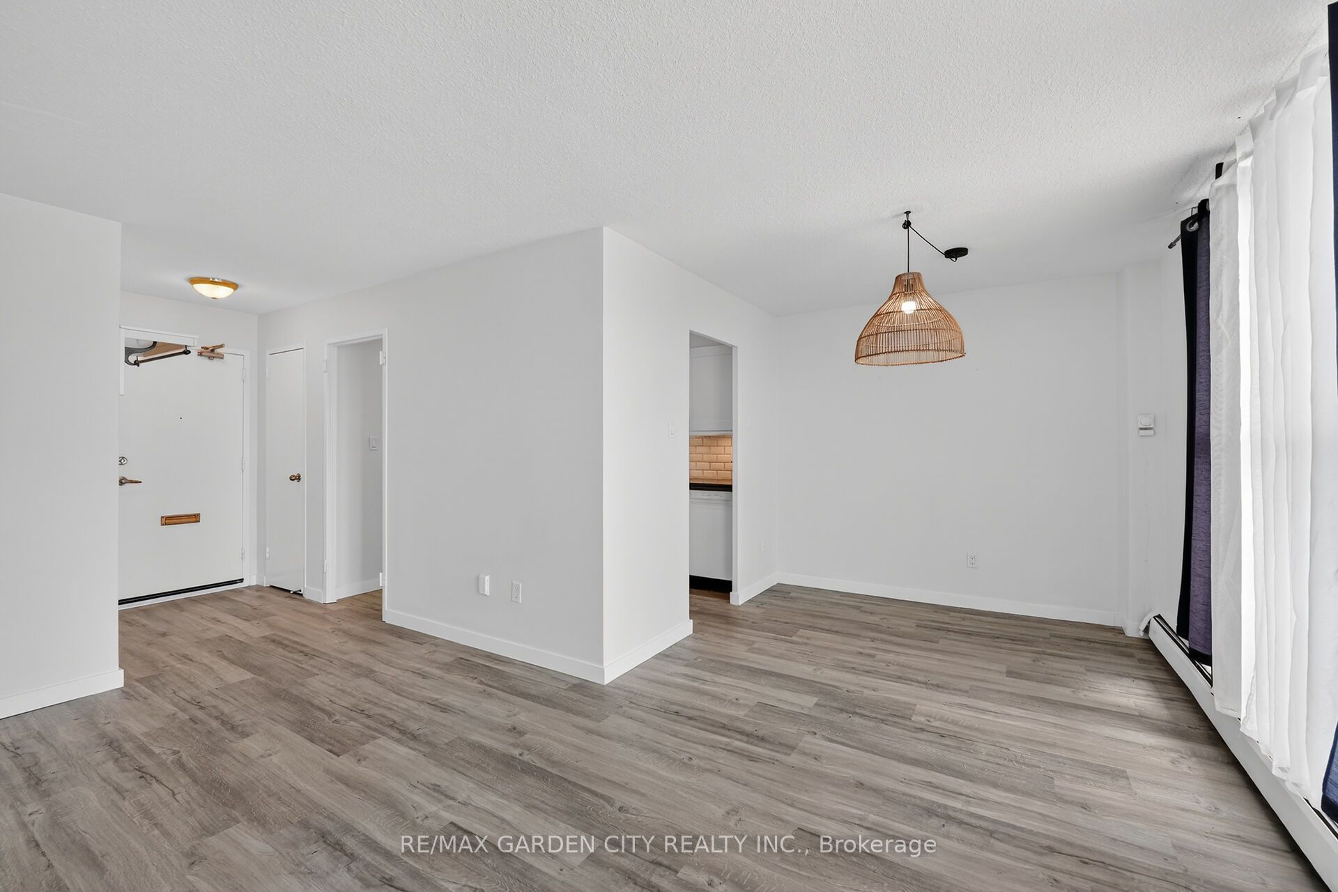 35 Towering Heights Boulevard 106 Property Photo 7