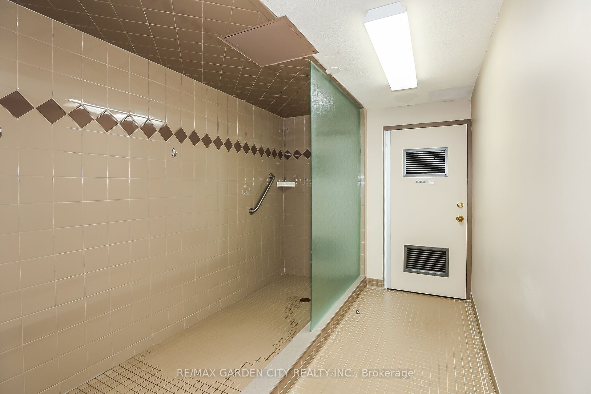 35 Towering Heights Boulevard 106 Property Photo 42